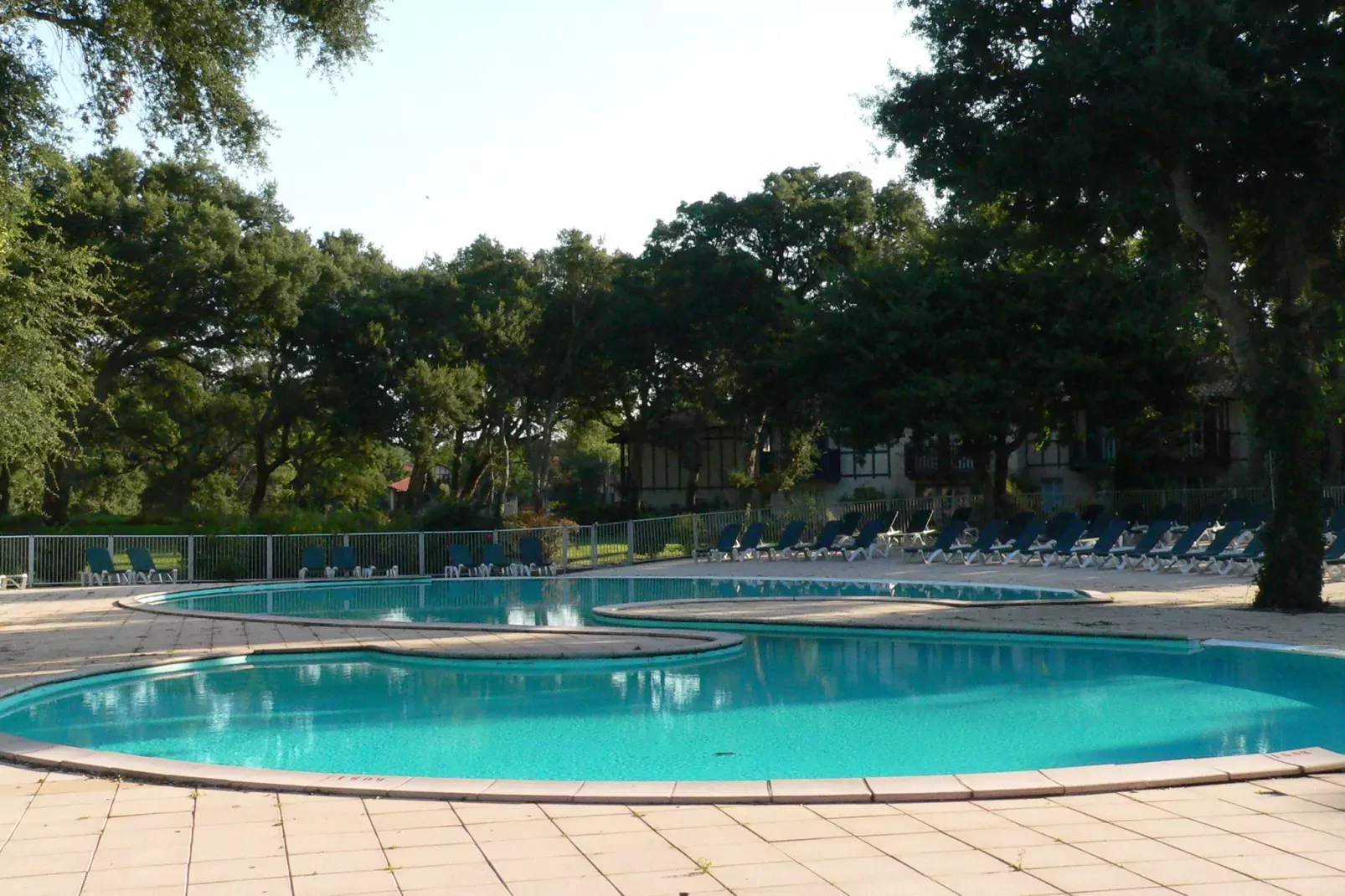 Appartement entre Golf et Océan-Schwimmbad