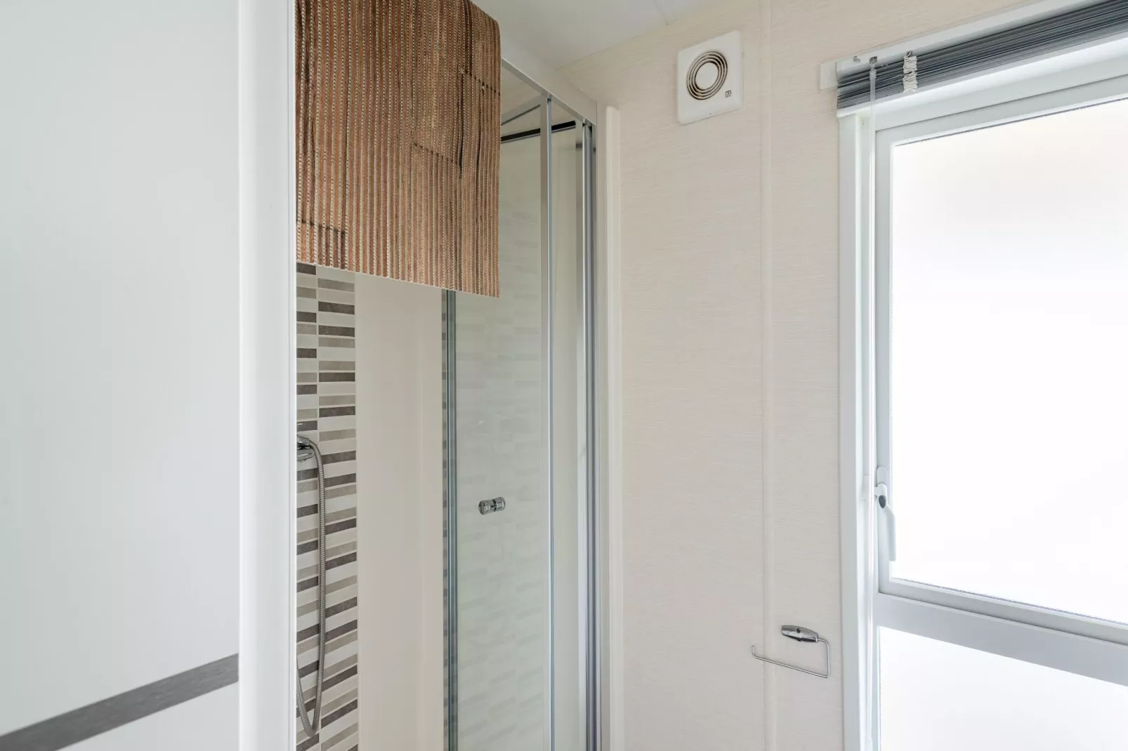Mobilhome Excellence 6 personnes-Badezimmer