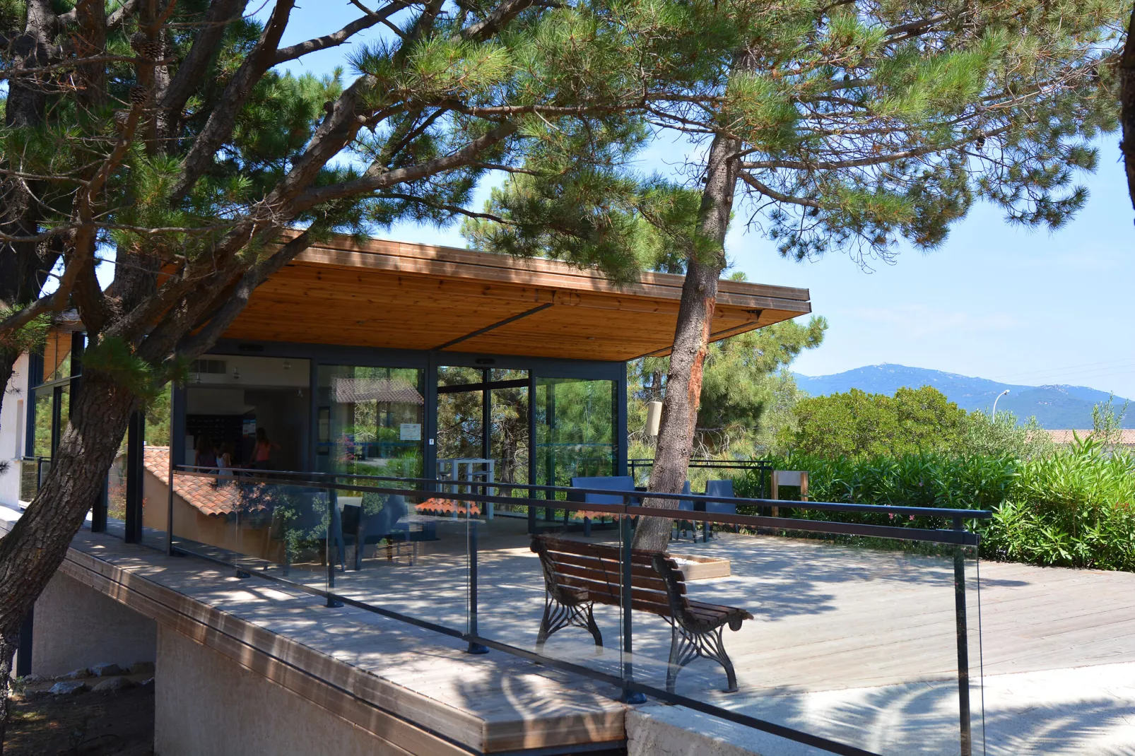 Residence Alba Rossa - Serra-di-Ferro // Apt 1 Chambre Côté Nature 36à40 m2-Reception hall