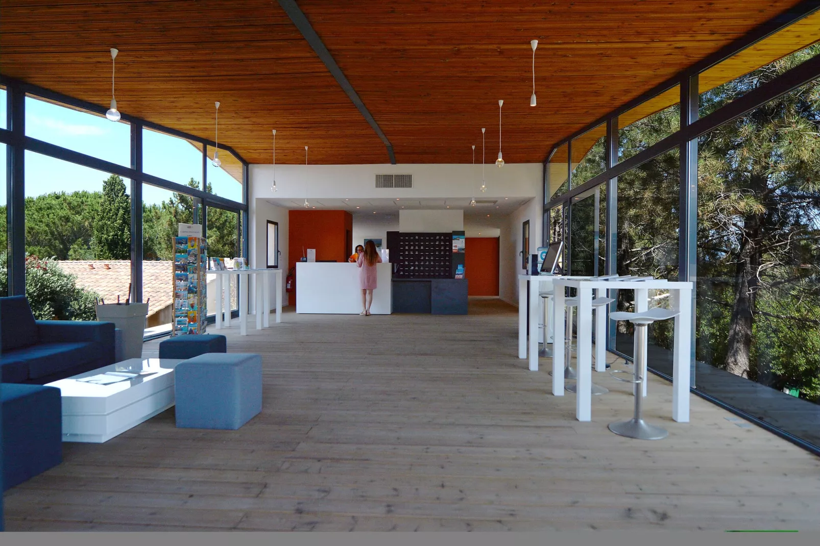 Residence Alba Rossa - Serra-di-Ferro // Apt 1 Chambre Côté Nature 36à40 m2-Reception hall