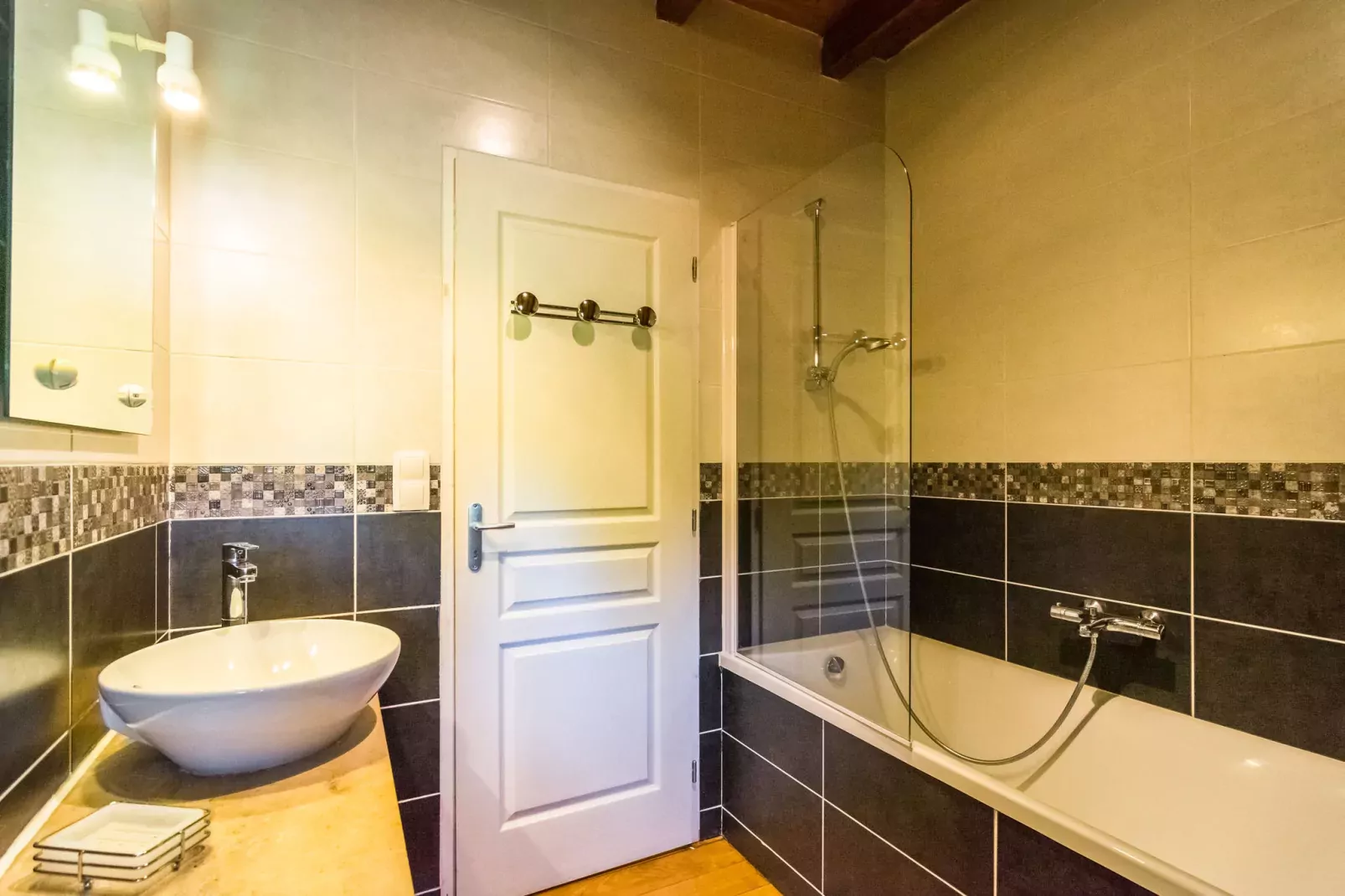 Maison de vacances Thémines-Salle de bain