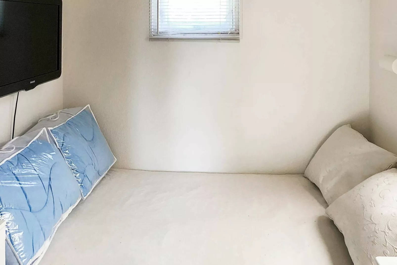 5 person holiday home in Stubbekøbing-Indoor