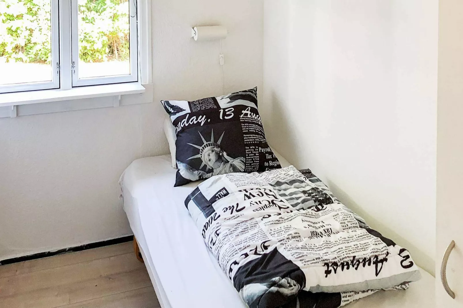 5 person holiday home in Stubbekøbing-Indoor