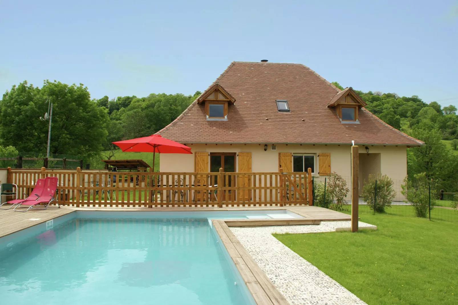 Maison avec piscine chauffée-Pool