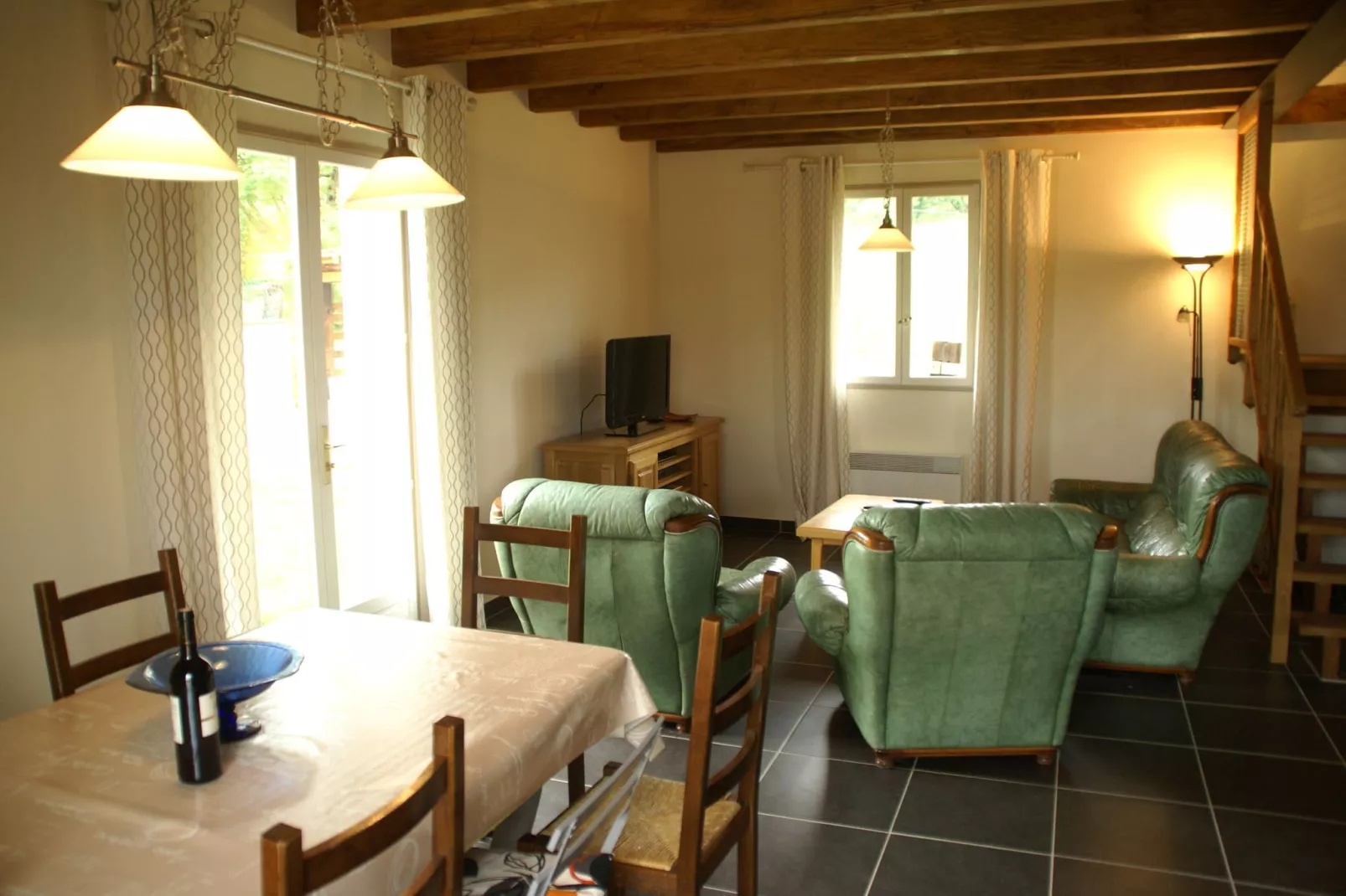 Maison avec piscine chauffée-Living room