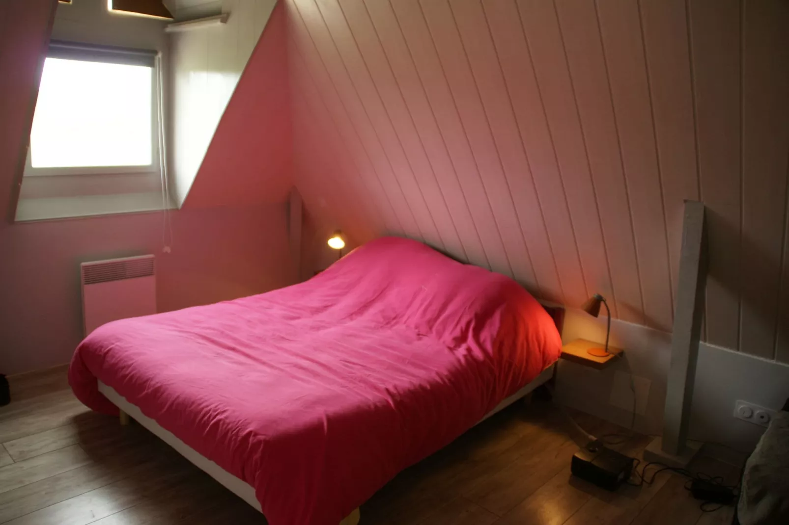 Maison avec piscine chauffée-Bedroom
