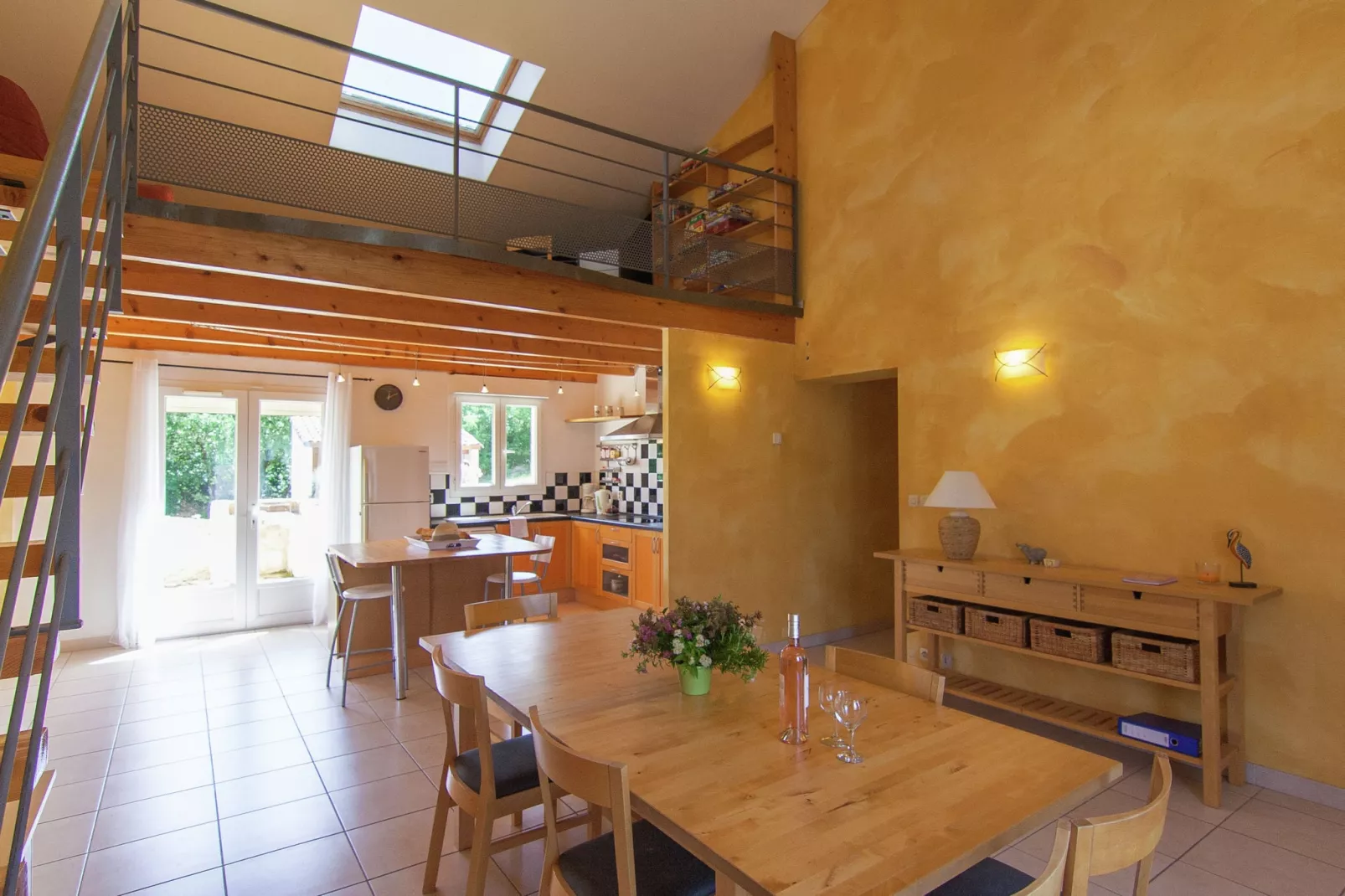 Villa Céthi-Dining room