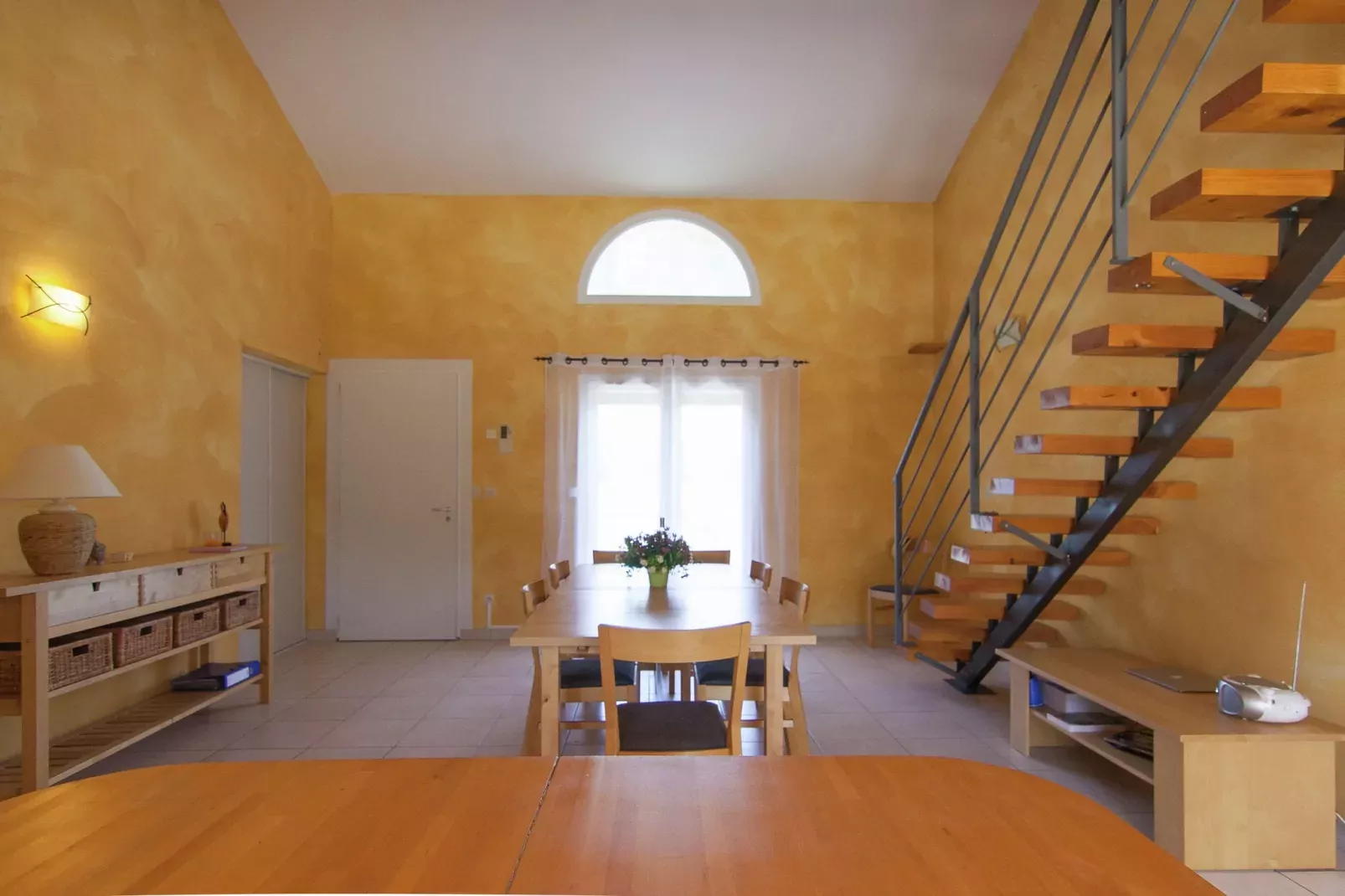 Villa Céthi-Dining room