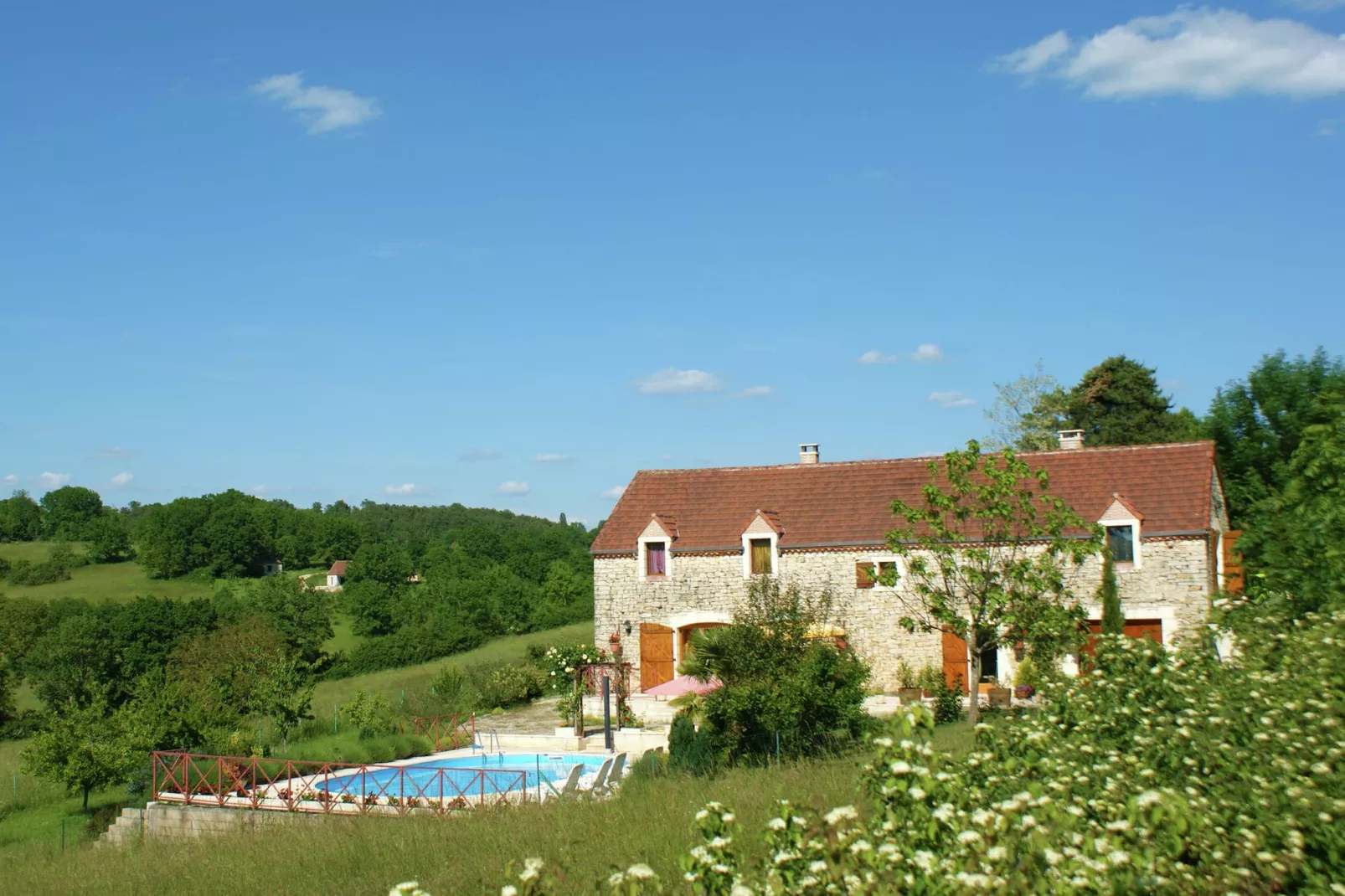 La Pouzaque-Exterior summer