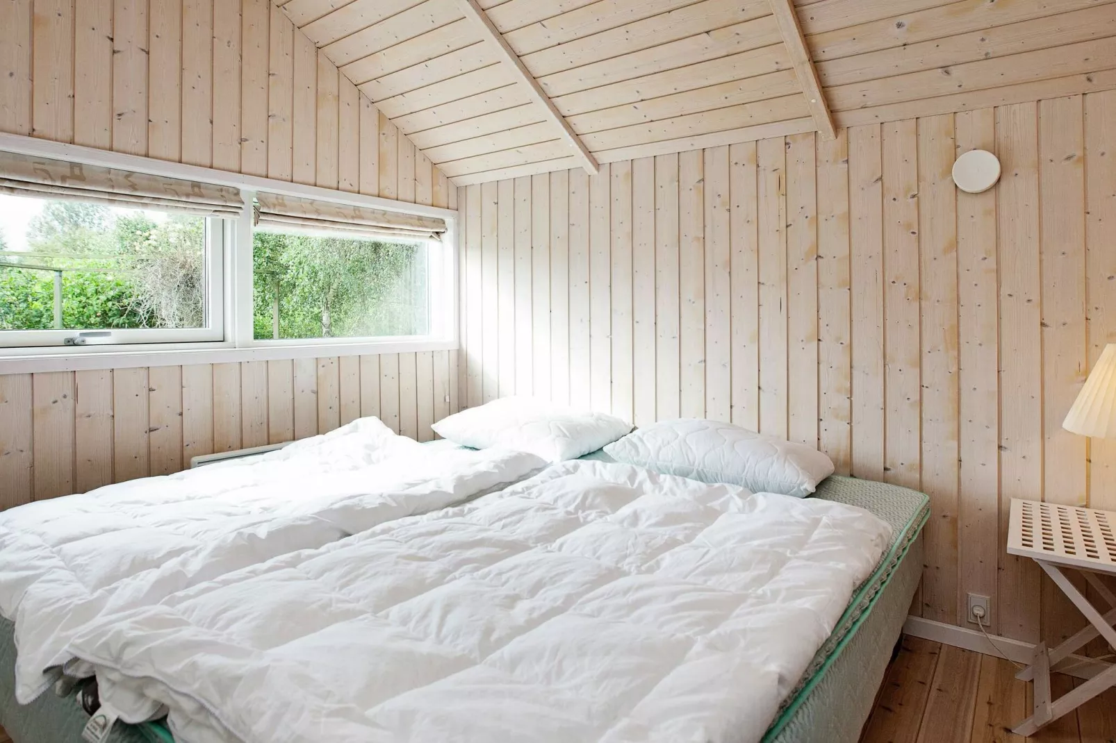 Comfortable Cottage with Large Grounds - By Traum Ferienwohnungen-Indoor