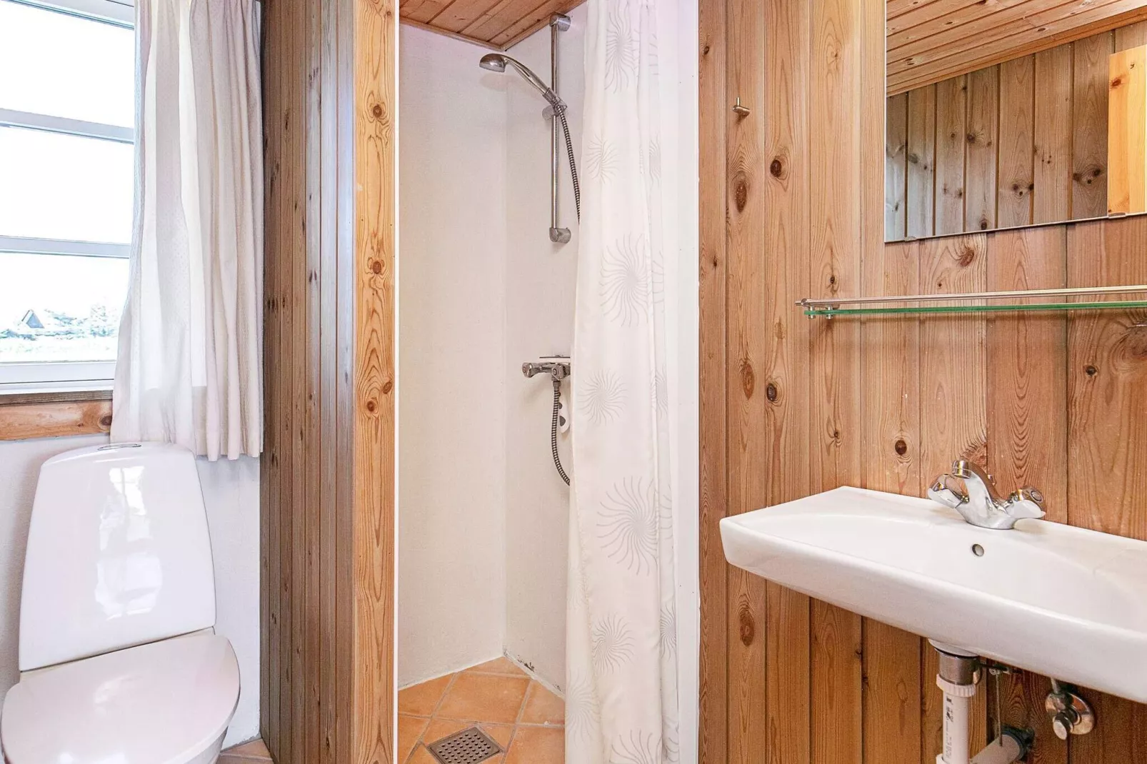 6 person holiday home in Ringkøbing-By Traum-Indoor