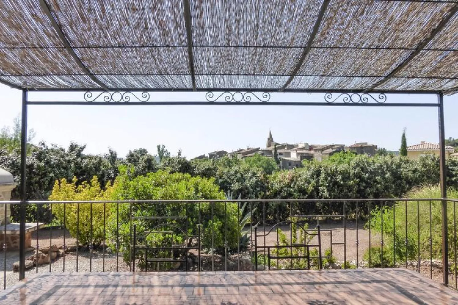 Ferienhaus in Gabian-Terrace balcony