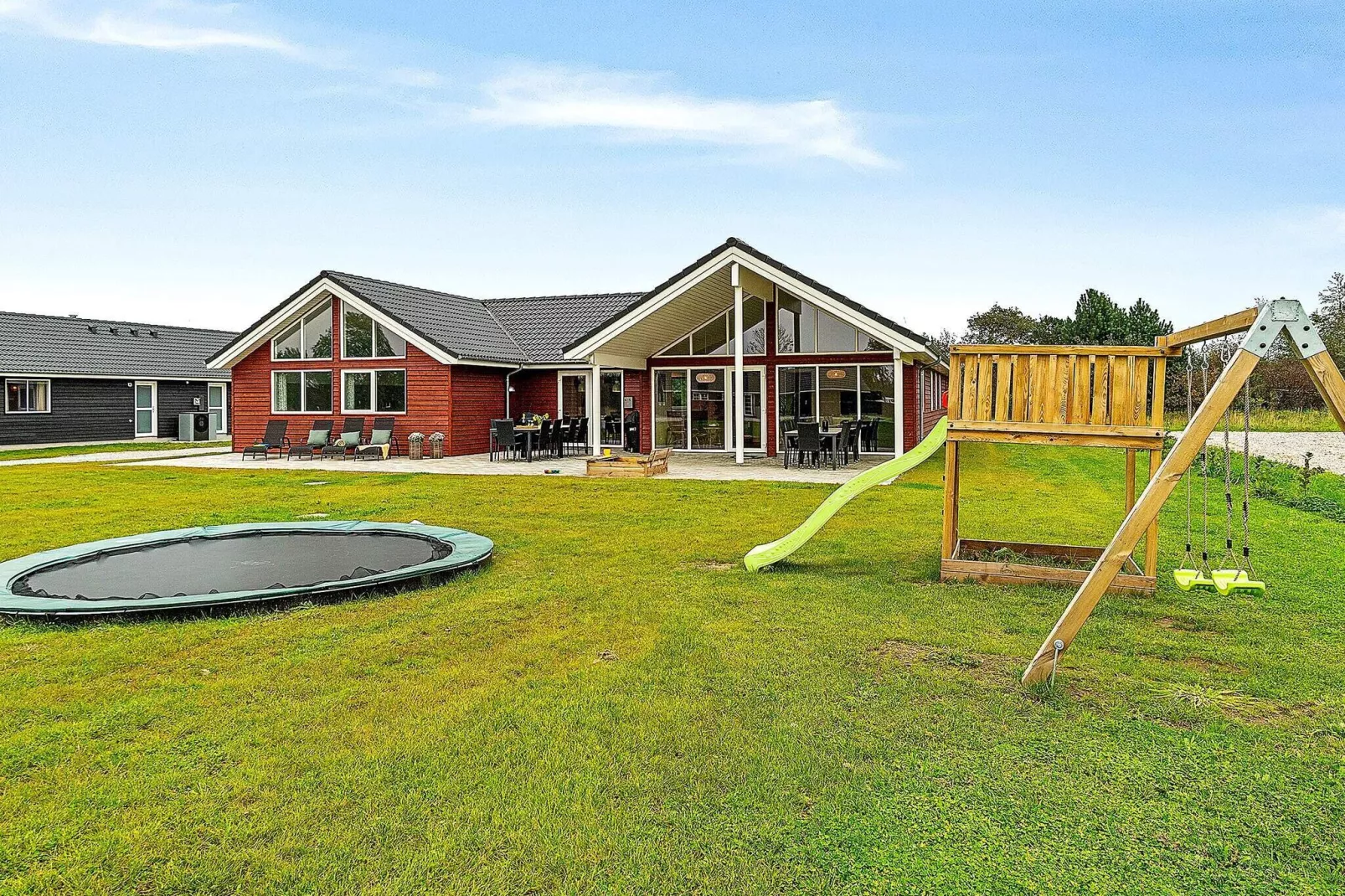 Maison de vacances pour 18 a Grenaa