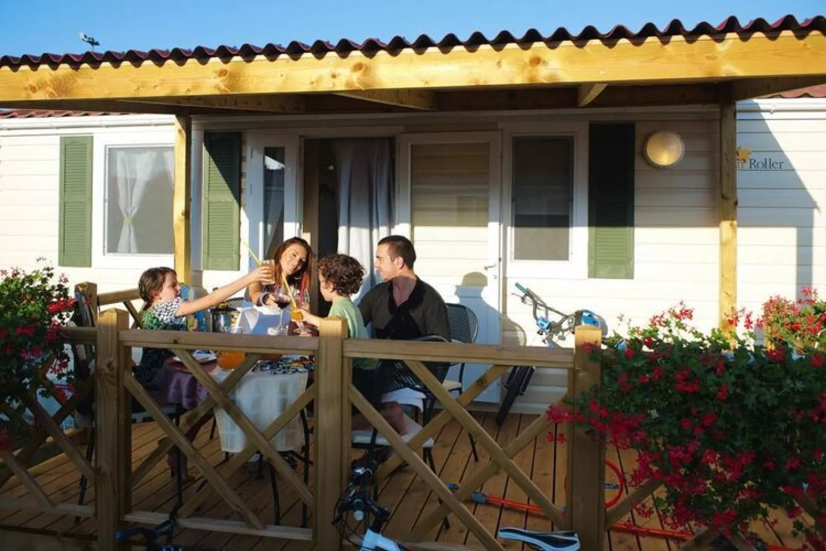 Aminess Sirena Campsite - Mobile home Premium - Novigrad - Istria-Terrassenbalkon