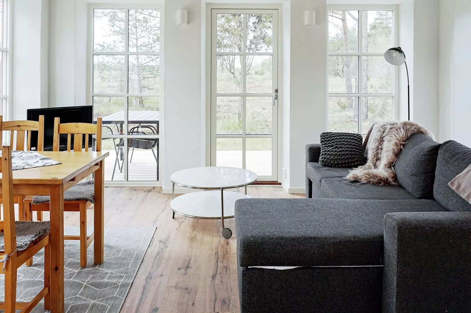 10 person holiday home in KATTHAMMARSVIK-Indoor