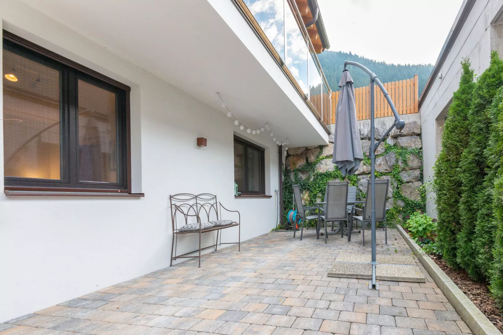 Haus Dengg-Terrace balcony
