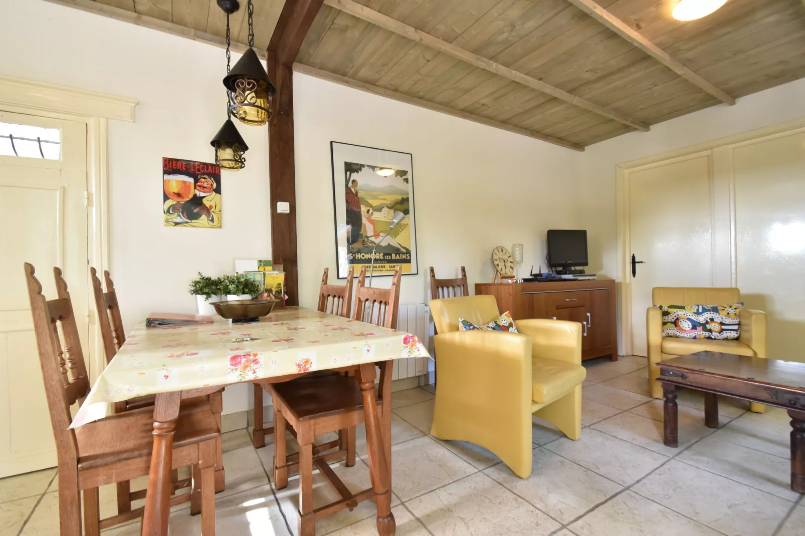 Maison Annelore-Salon