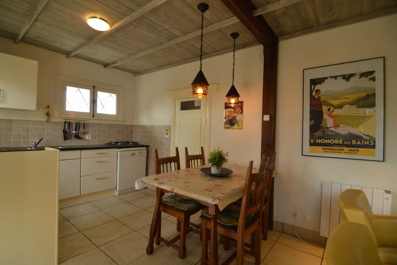 Maison Ferdinand & Annelore-Dining room