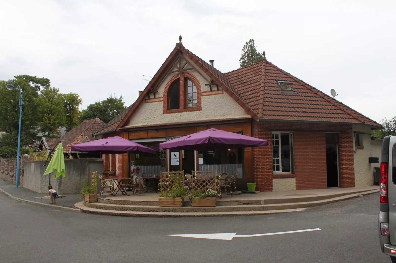 Maison Ferdinand & Annelore-Areas summer 1km