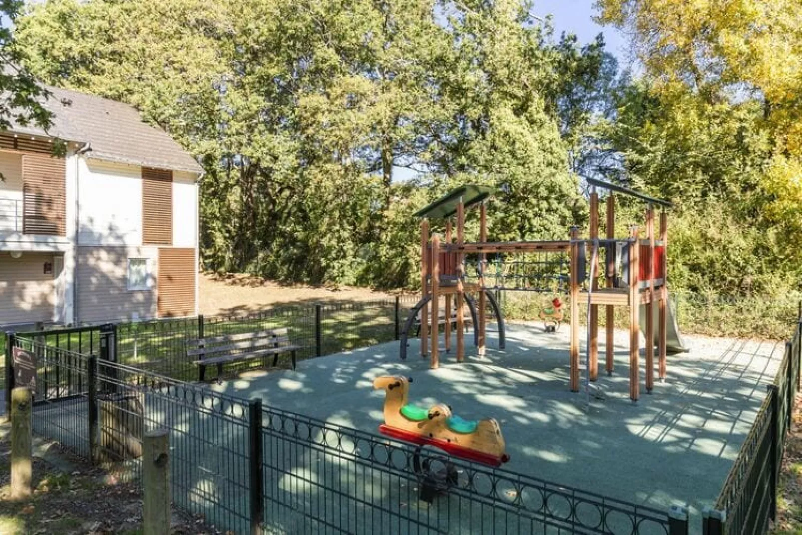 Residence Le Domaine du Bois de la Grée Pornichet - 24 Standard 4 p - 1 bedroom-Jardin d'été