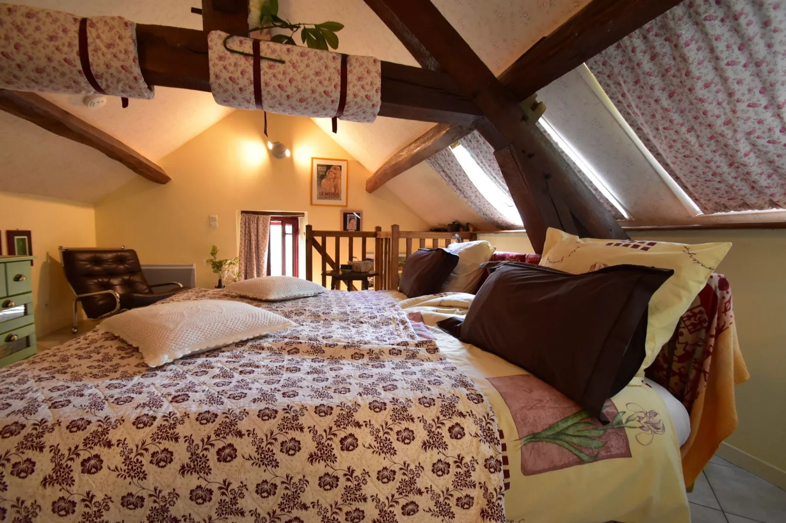 Laiterie du manoir de Thard-Bedroom
