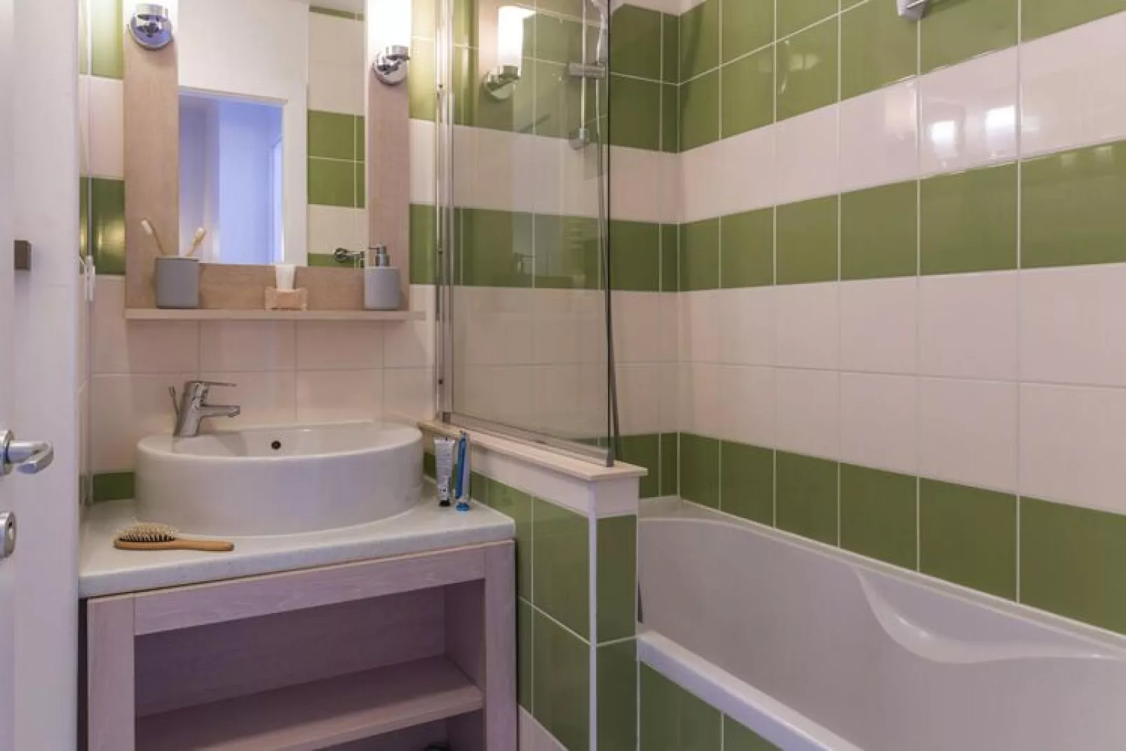 Residence Le Domaine du Bois de la Grée Pornichet  M6 Standard - house 6 p - 2 bedrooms-Salle de bain
