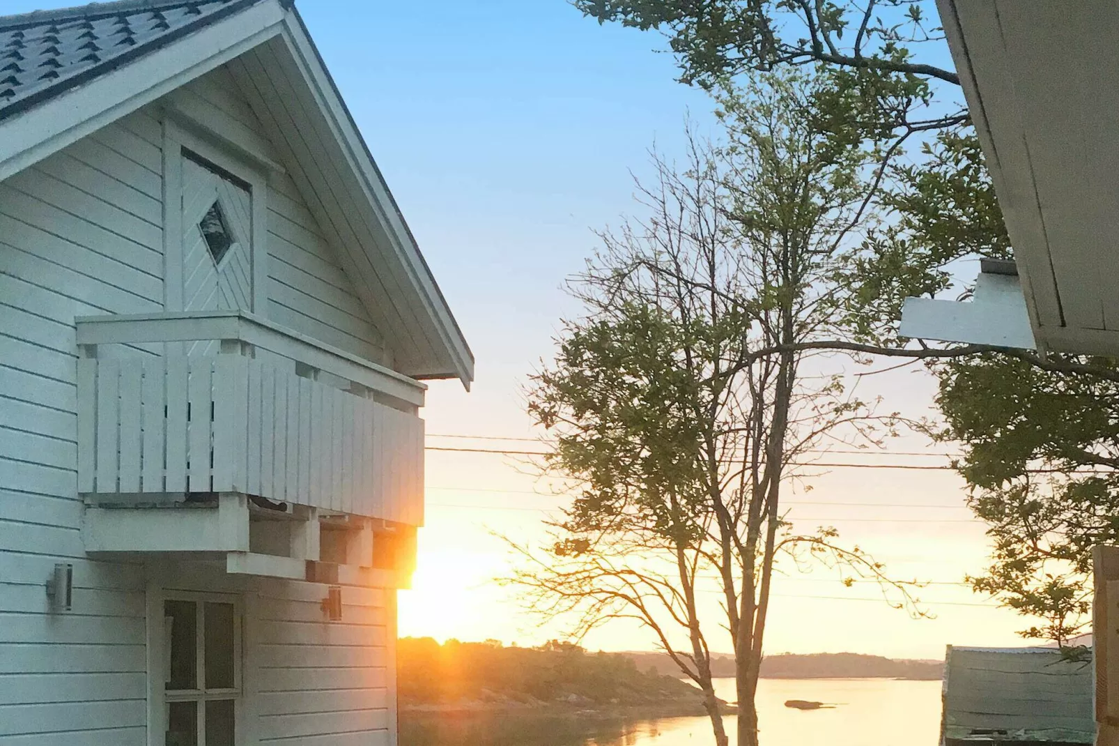 6 person holiday home in Bjarkøy