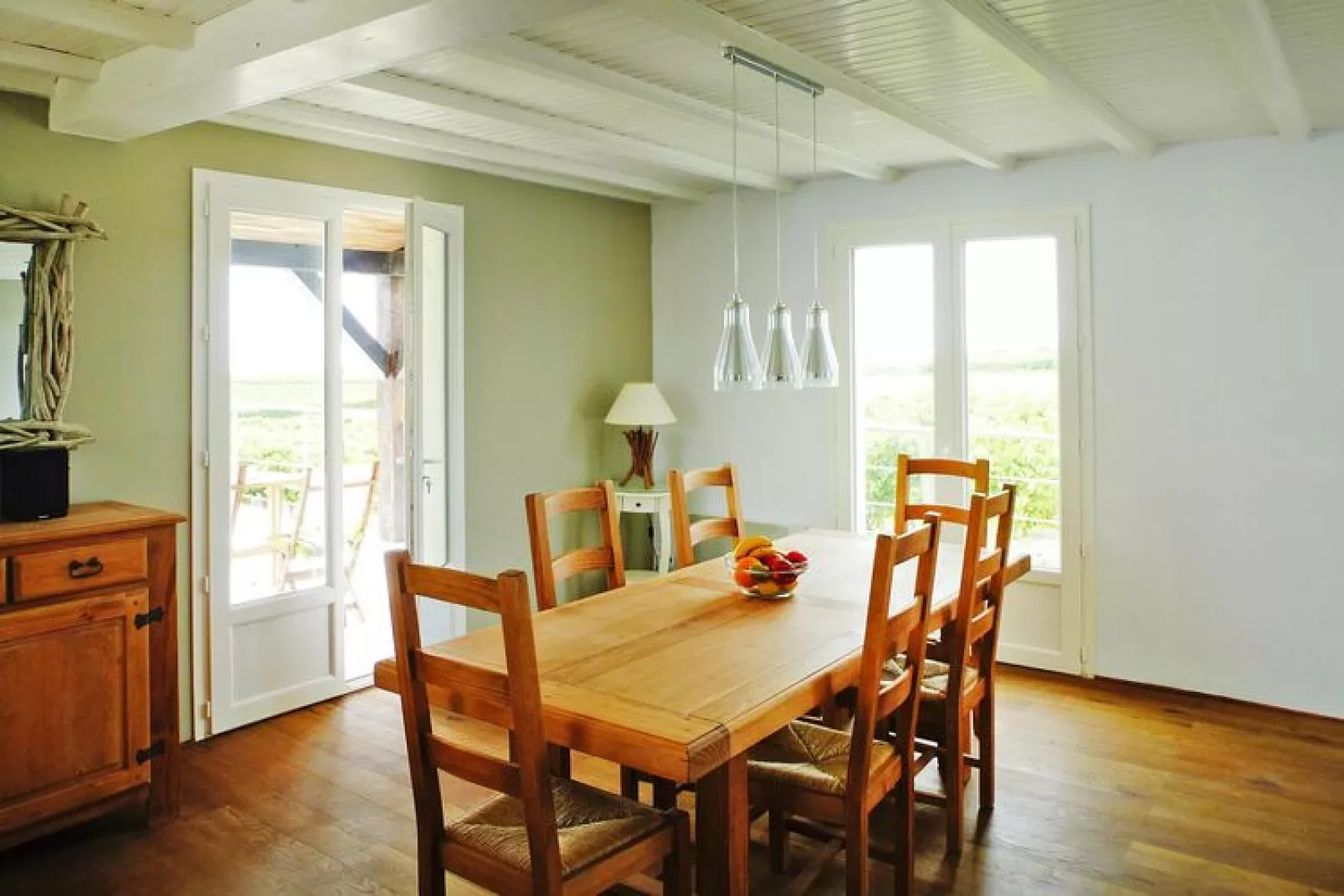 Holiday home Chenac-St-Seurin-d'Uzet-Dining room