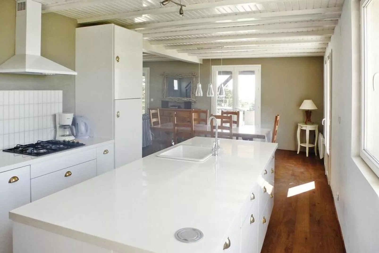 Holiday home Chenac-St-Seurin-d'Uzet-Kitchen