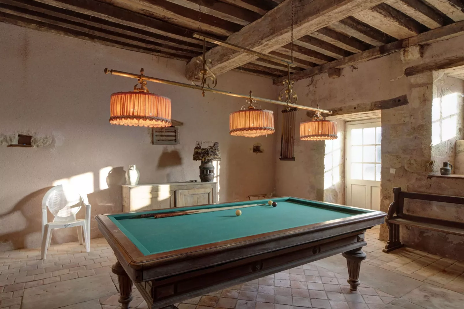 Le Vieux Château-Recreation room