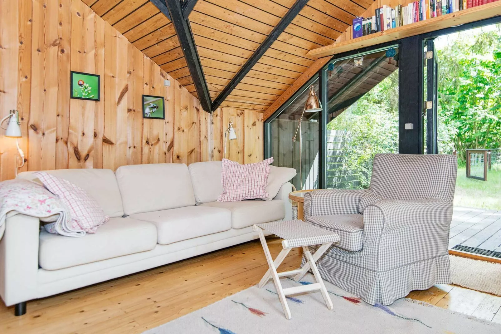 5 person holiday home in Glesborg-By Traum