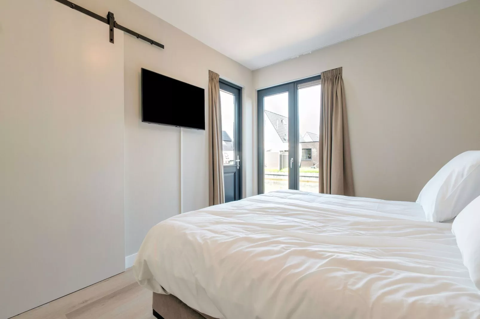 Us winsk-Bedroom