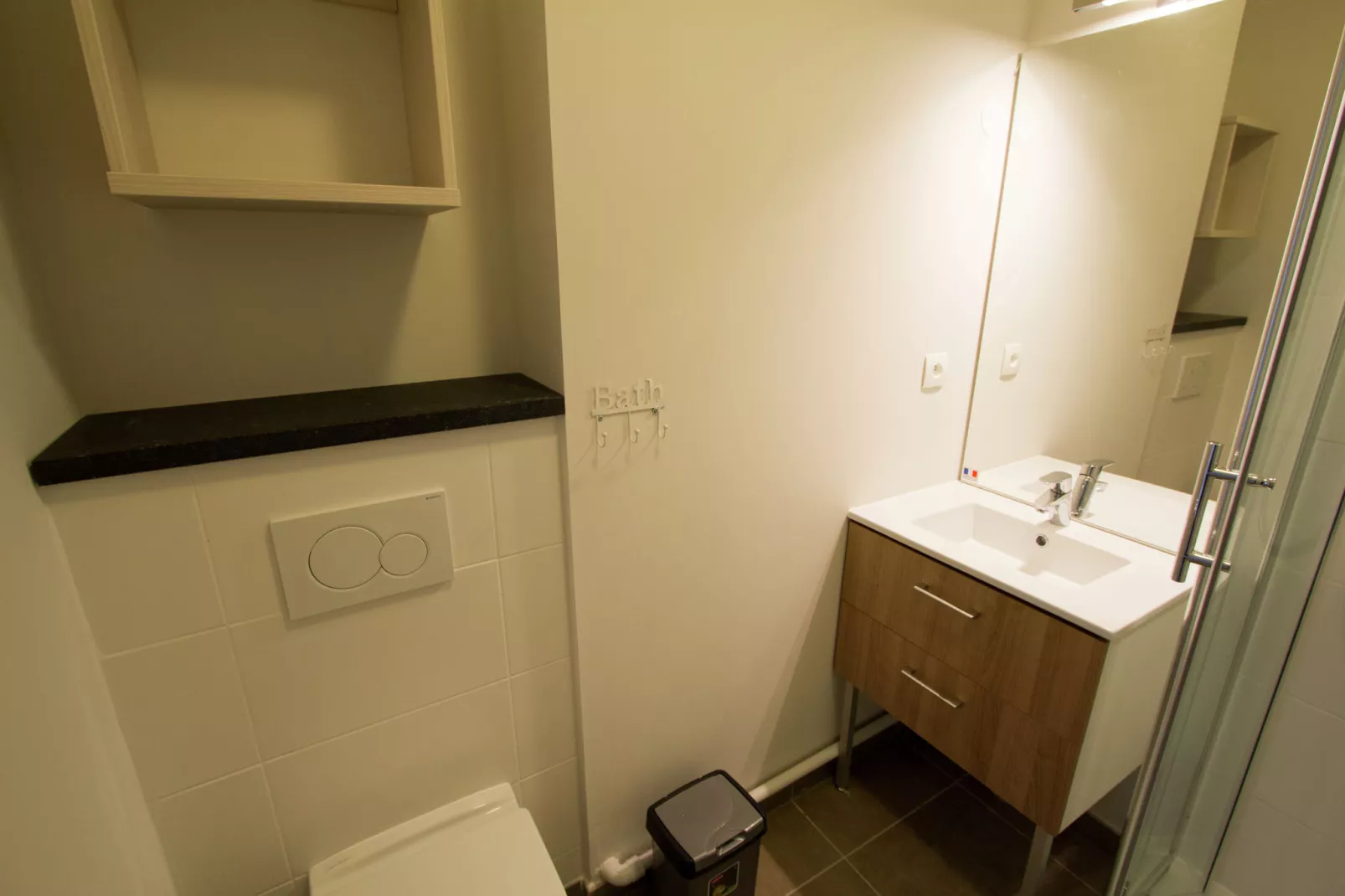Etoile de Mer 1-Bathroom