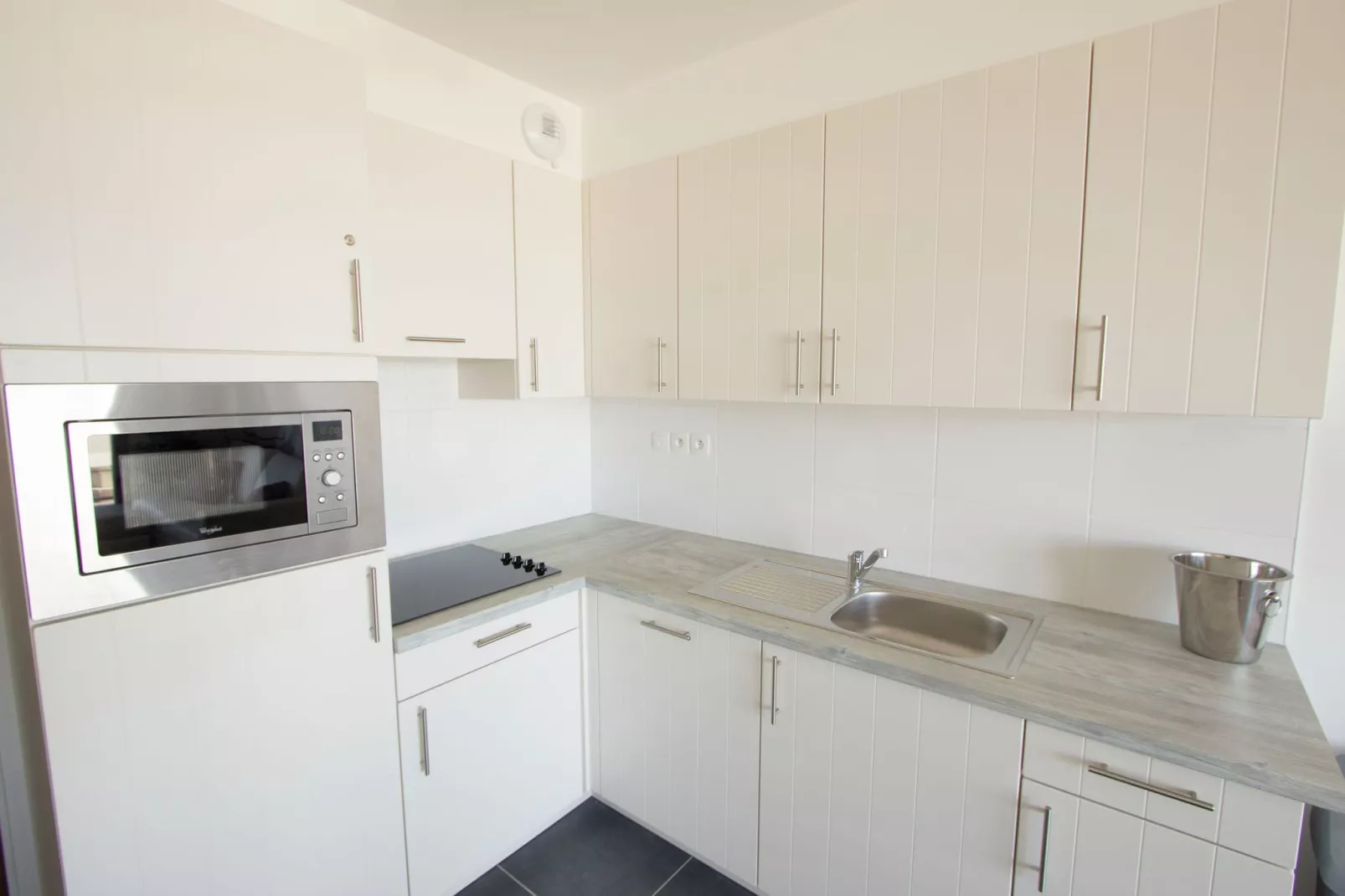 Etoile de Mer 2-Kitchen