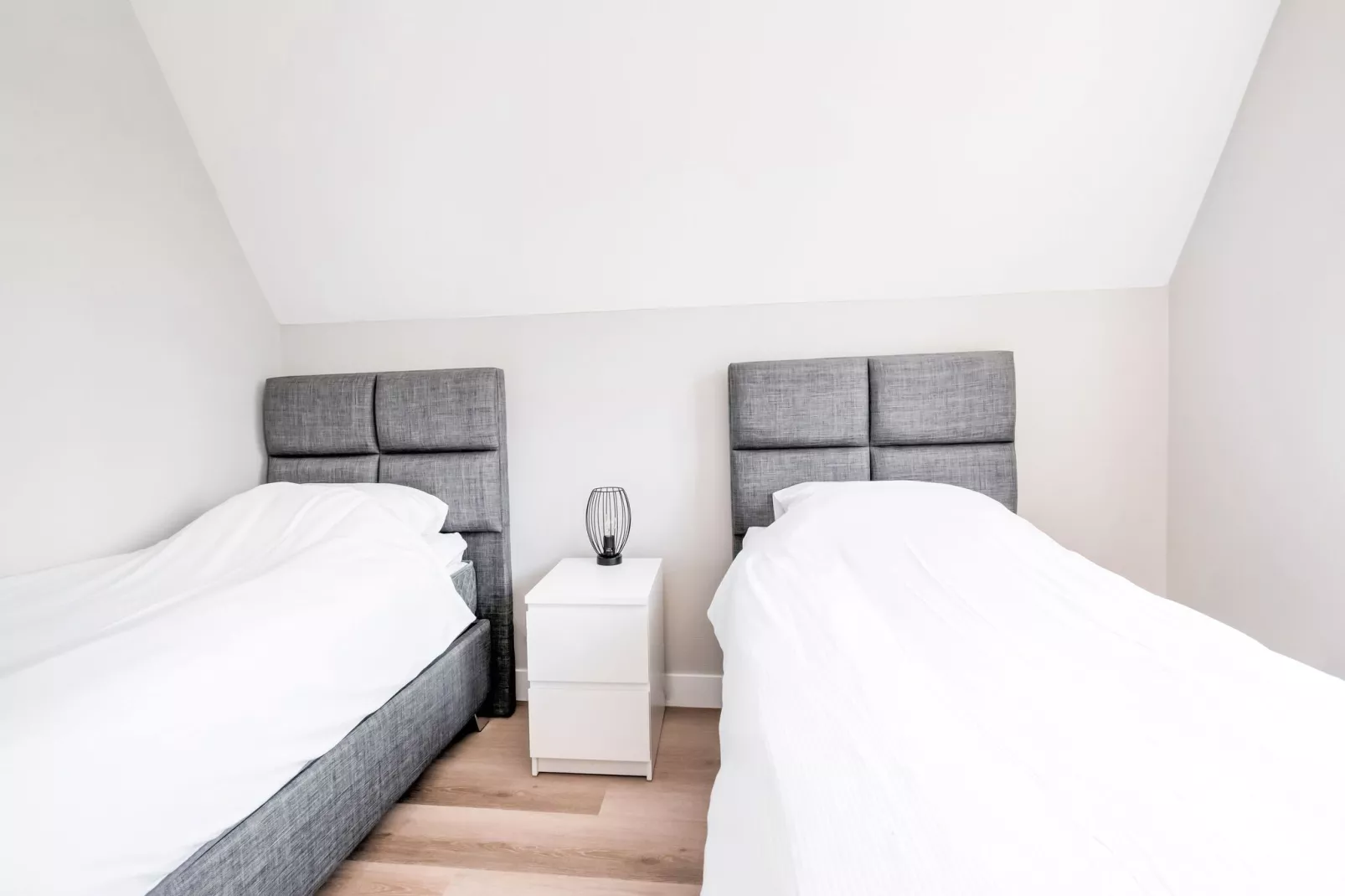 Us winsk-Bedroom