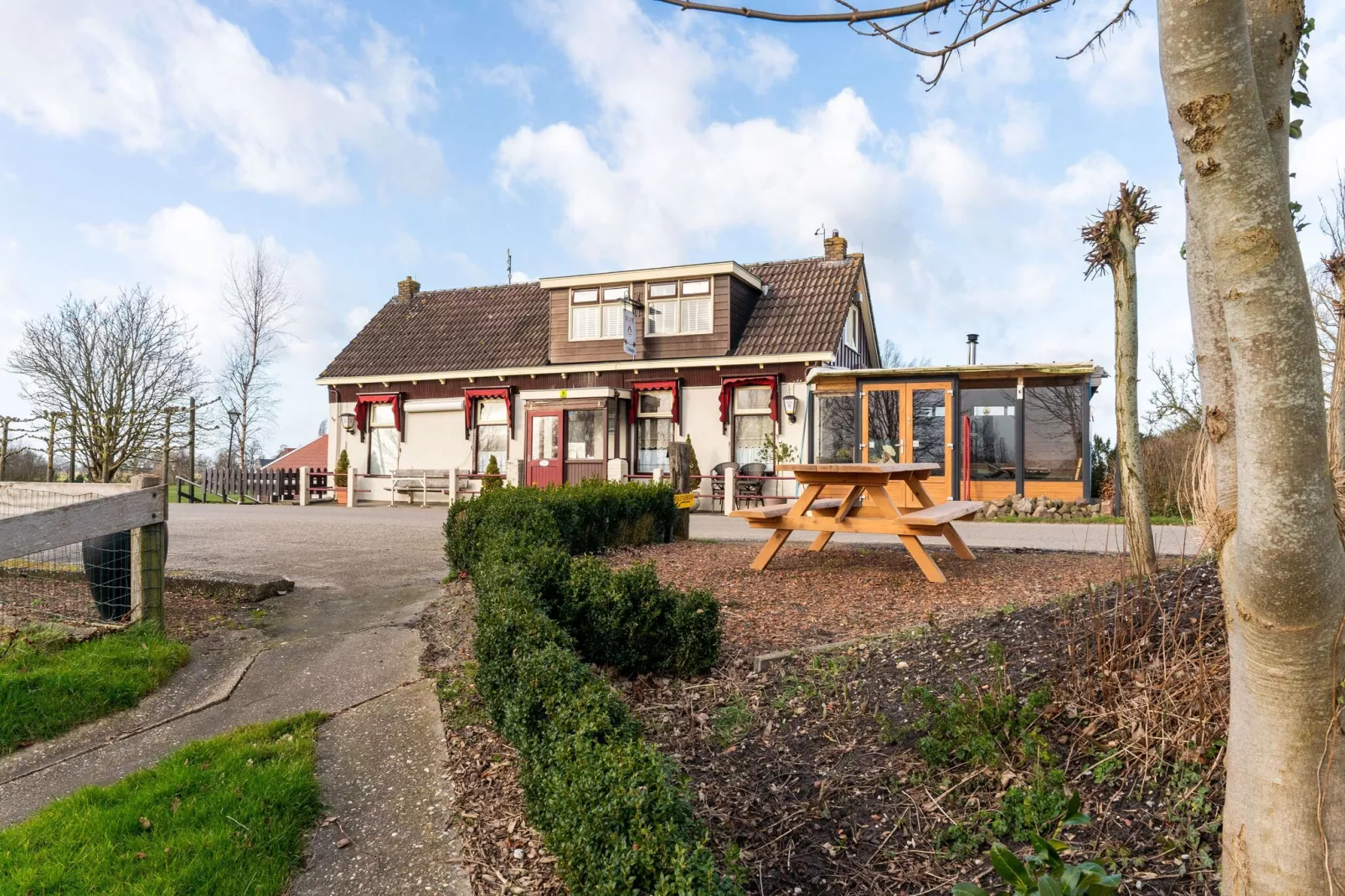 Luxe chalet 55 aan het water in Bantega met sloep 8 pax-Zones d'été à 1 km