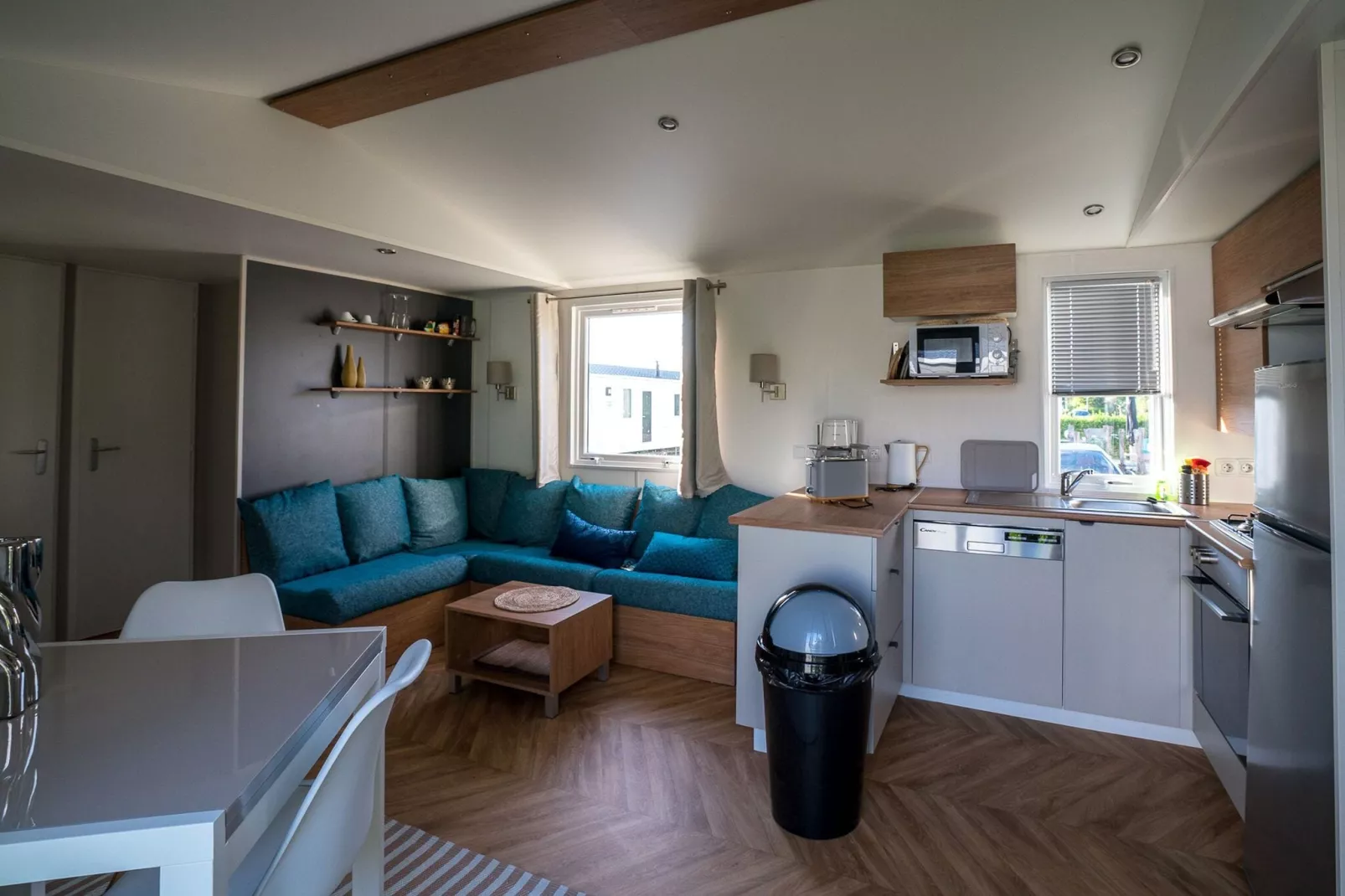 Ocean Dreams Oostkapelle Zeeland M55-Living room