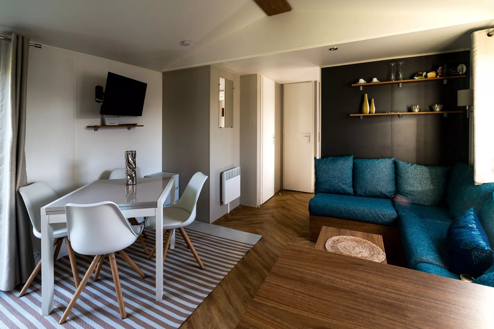 Ocean Dreams Oostkapelle Zeeland M55-Living room