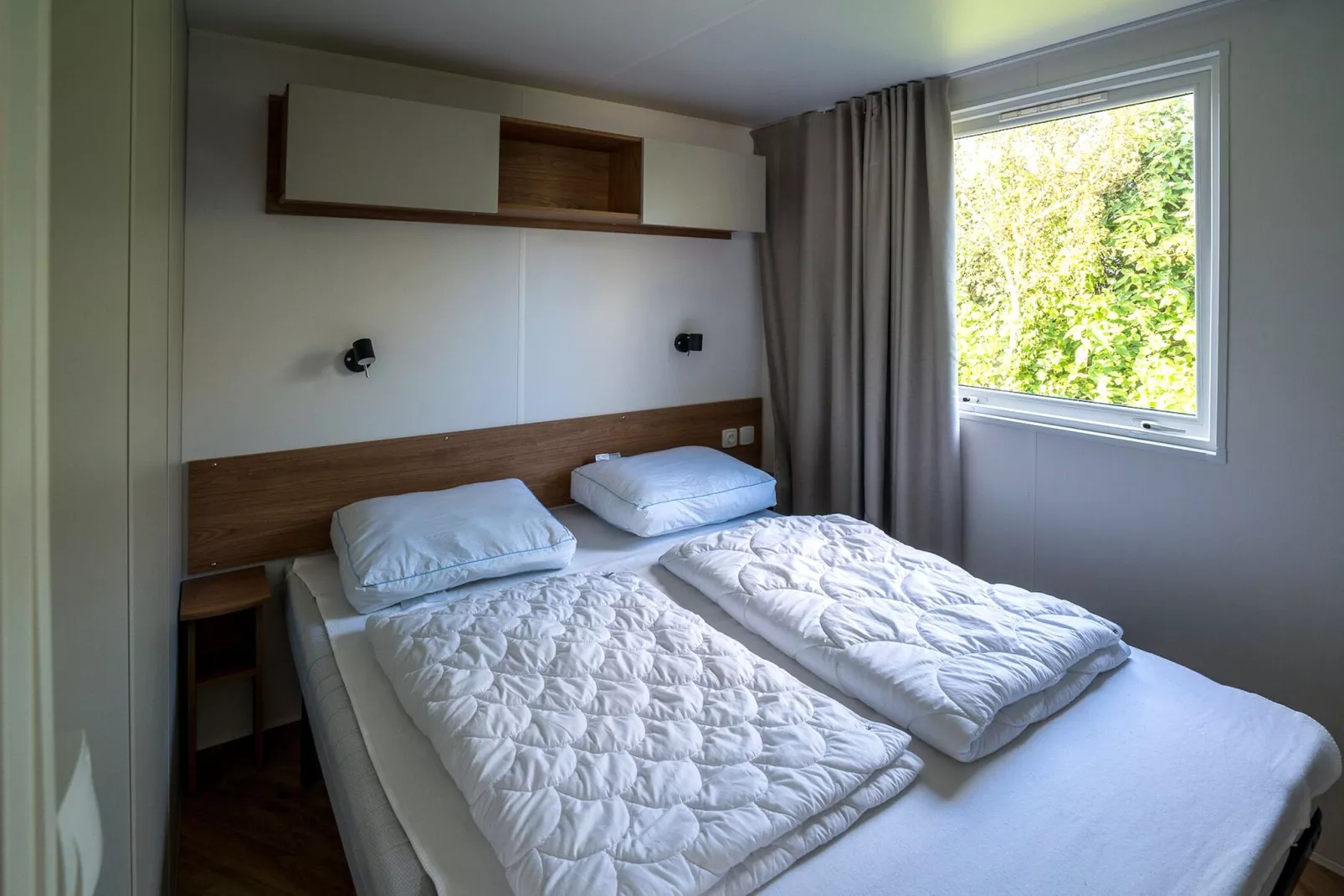 Ocean Dreams Oostkapelle Zeeland M55-Bedroom