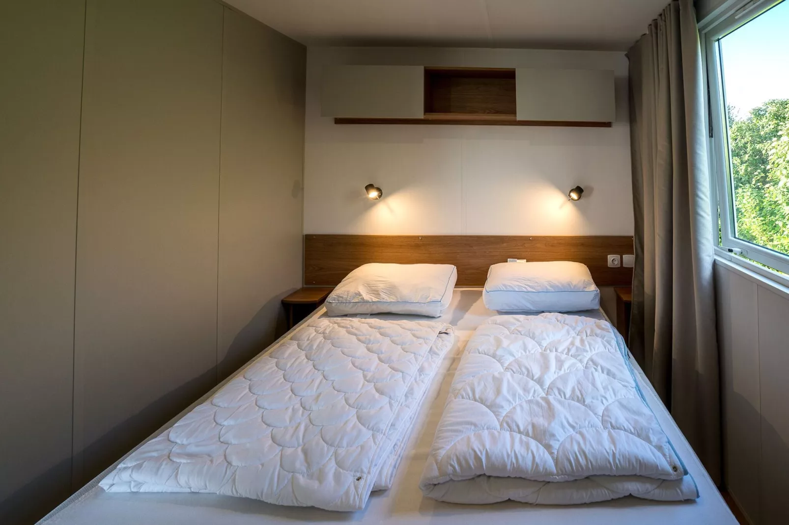 Ocean Dreams Oostkapelle Zeeland M55-Bedroom