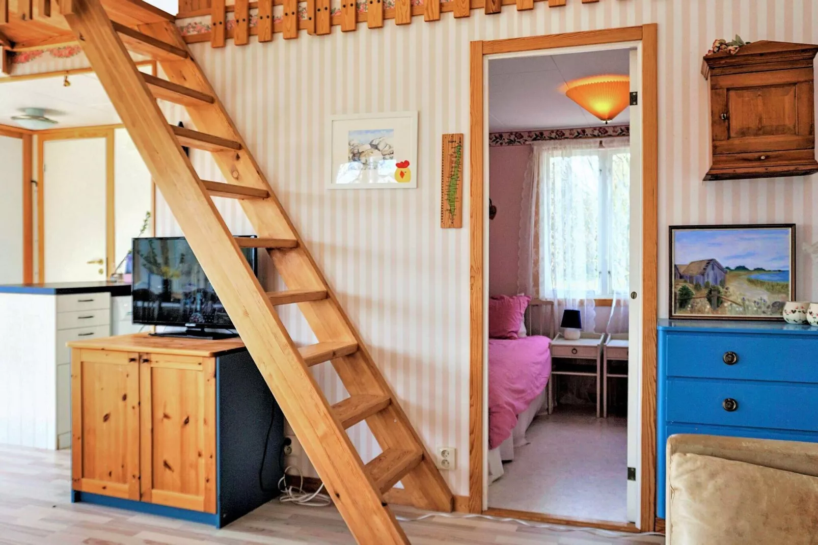 4 person holiday home in LÖTTORP-Indoor