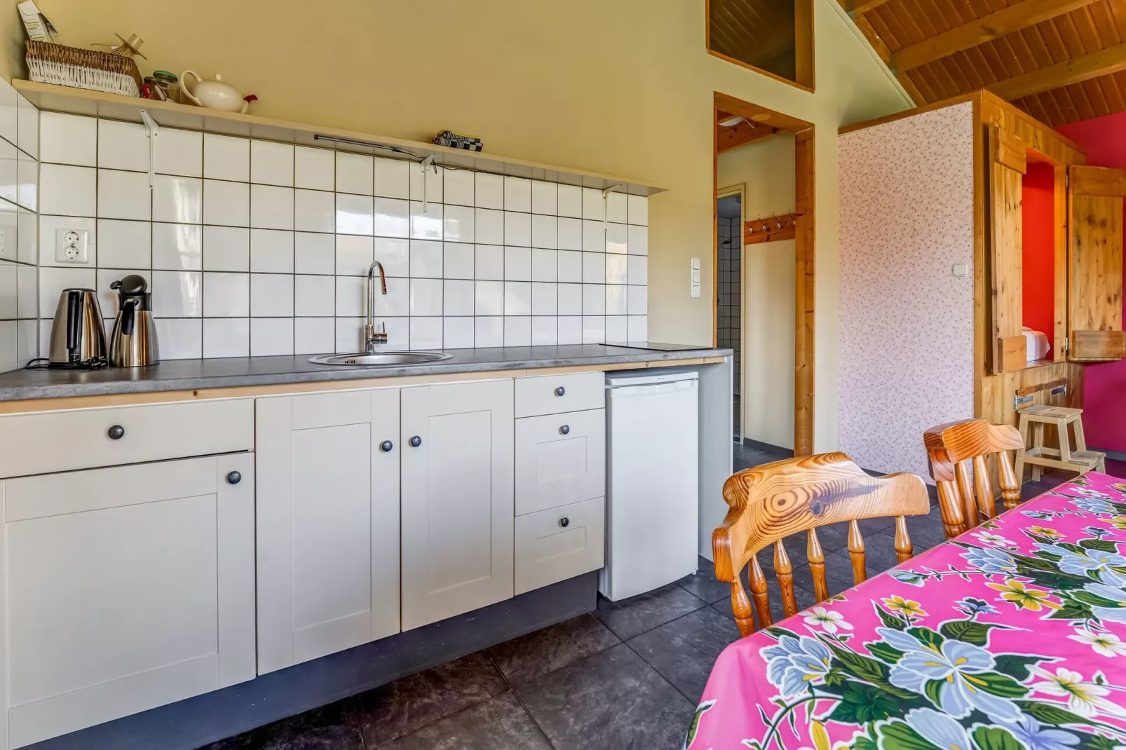 Vakantiehuisje 2 Vuur Groene Camping Lage Zwaluwe-Küche