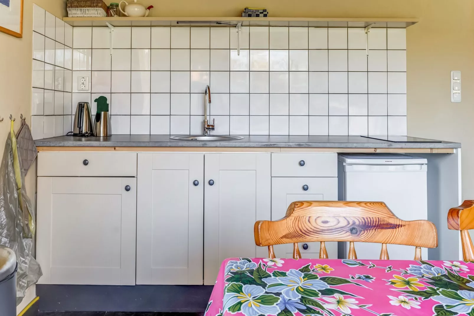 Vakantiehuisje 2 Vuur Groene Camping Lage Zwaluwe-Küche