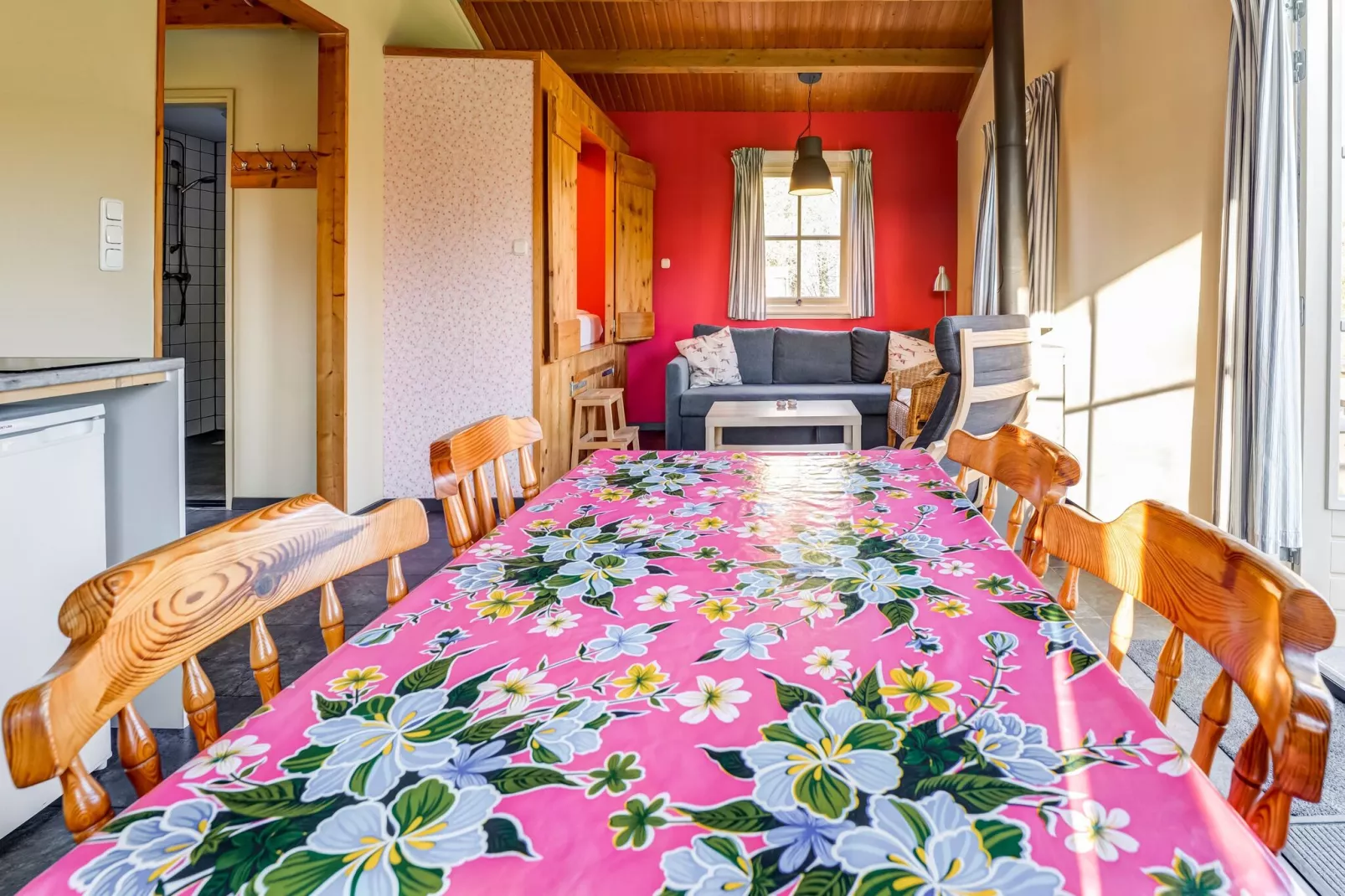 Vakantiehuisje 2 Vuur Groene Camping Lage Zwaluwe-Esszimmer