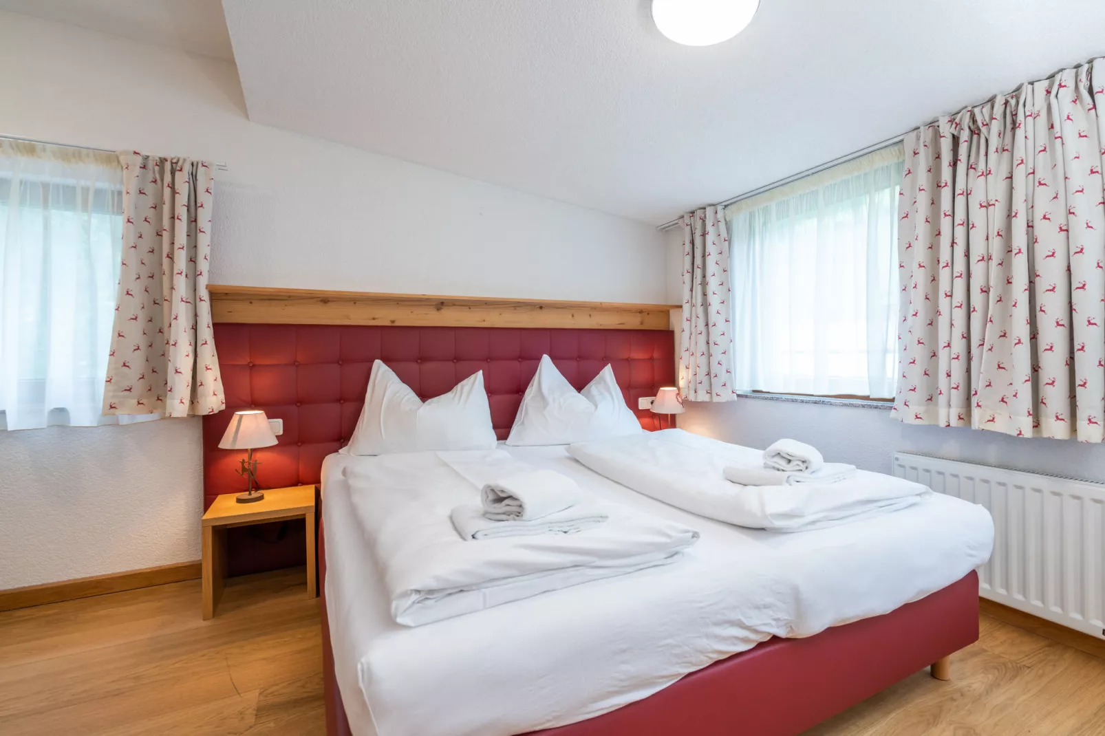 Luxery Salzkammergut Chalet A-Bedroom