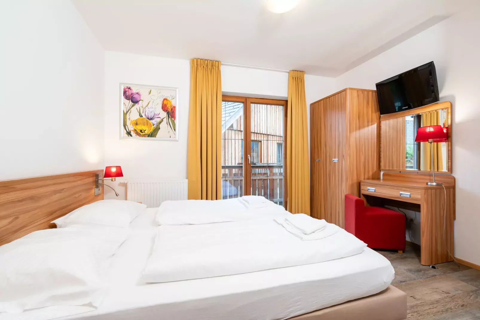 Luxery Salzkammergut Chalet A-Bedroom