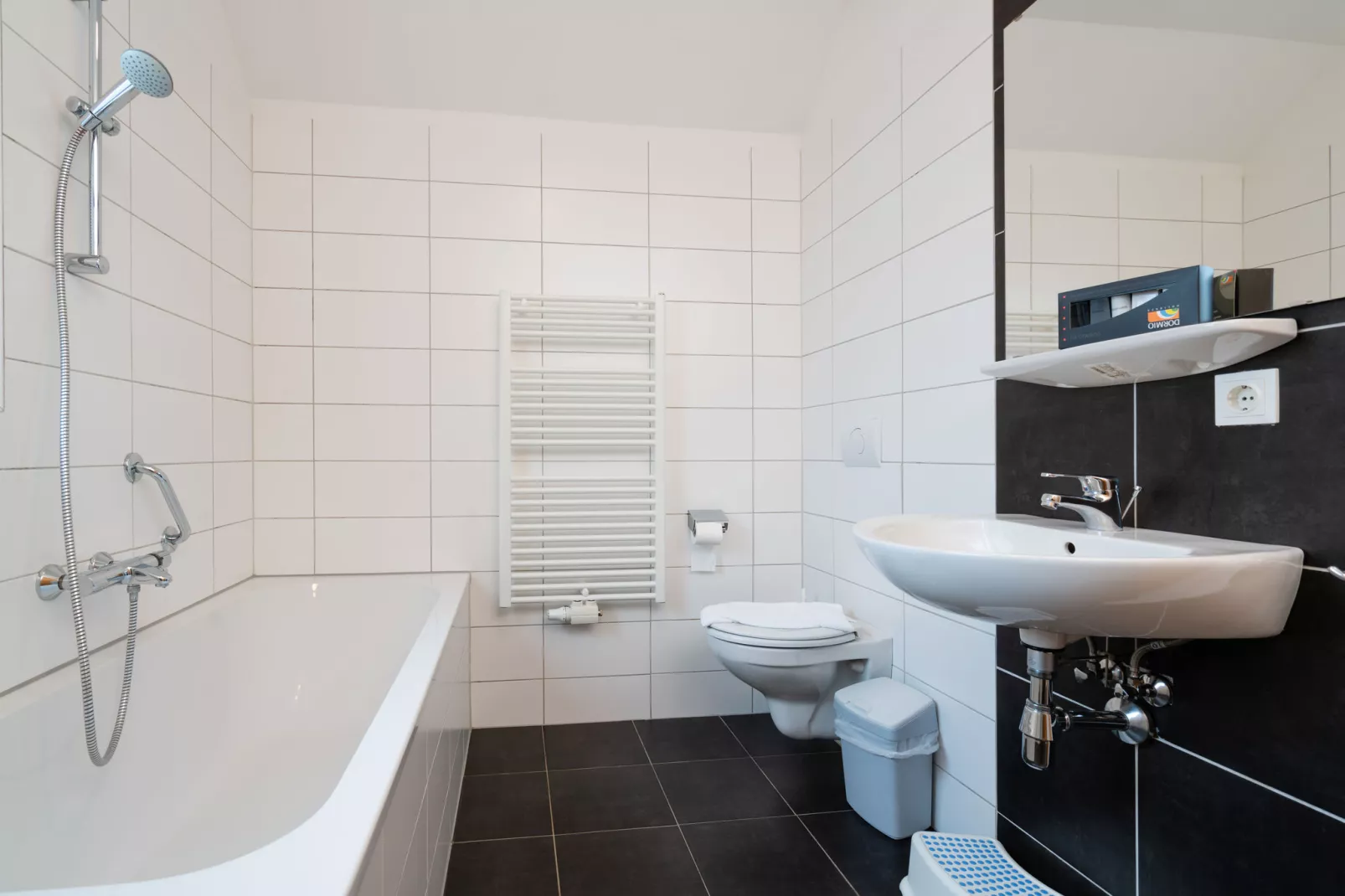 Luxery Salzkammergut Chalet B-Bathroom