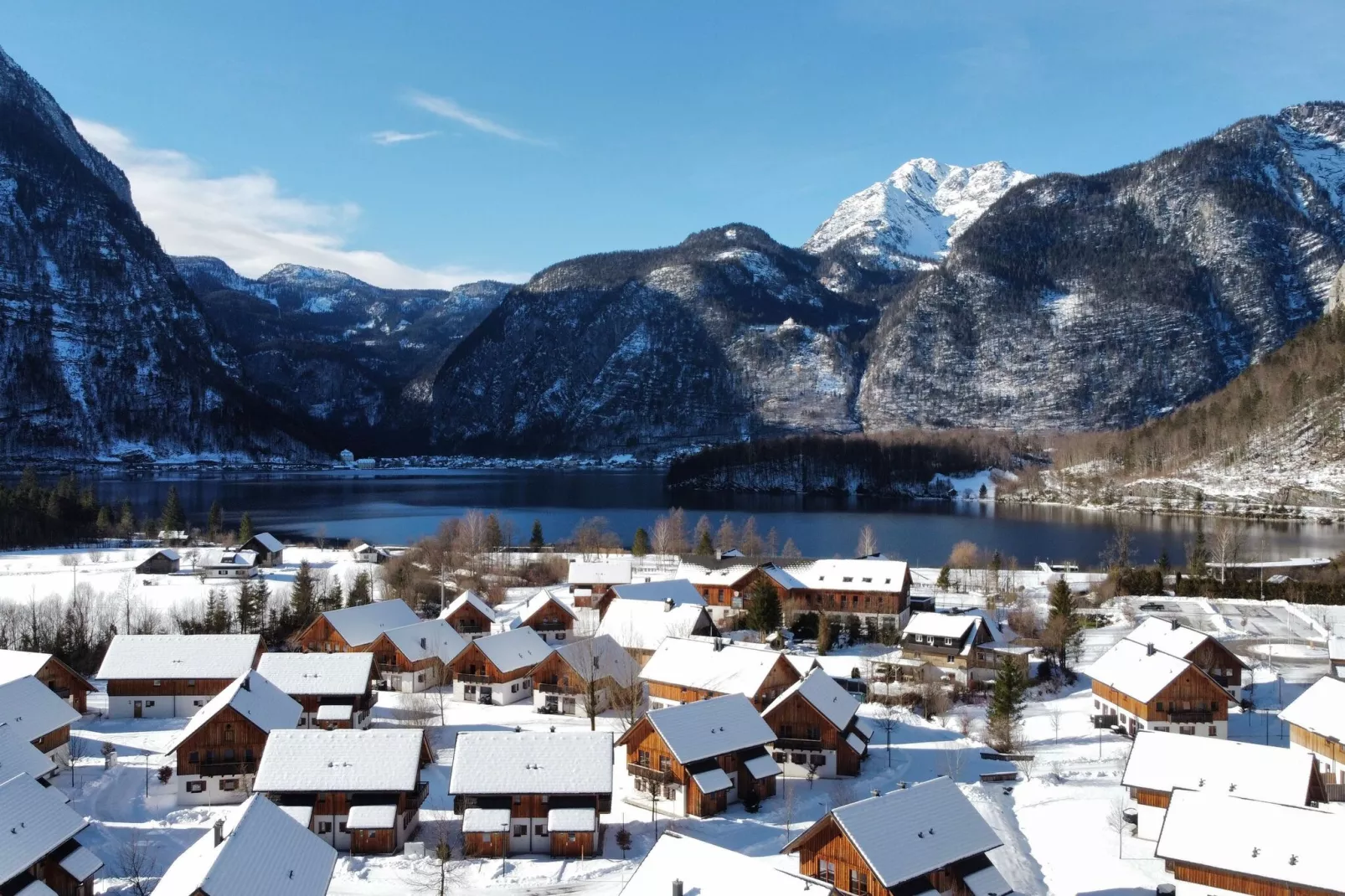 Luxery Salzkammergut Chalet C-Exterior winter