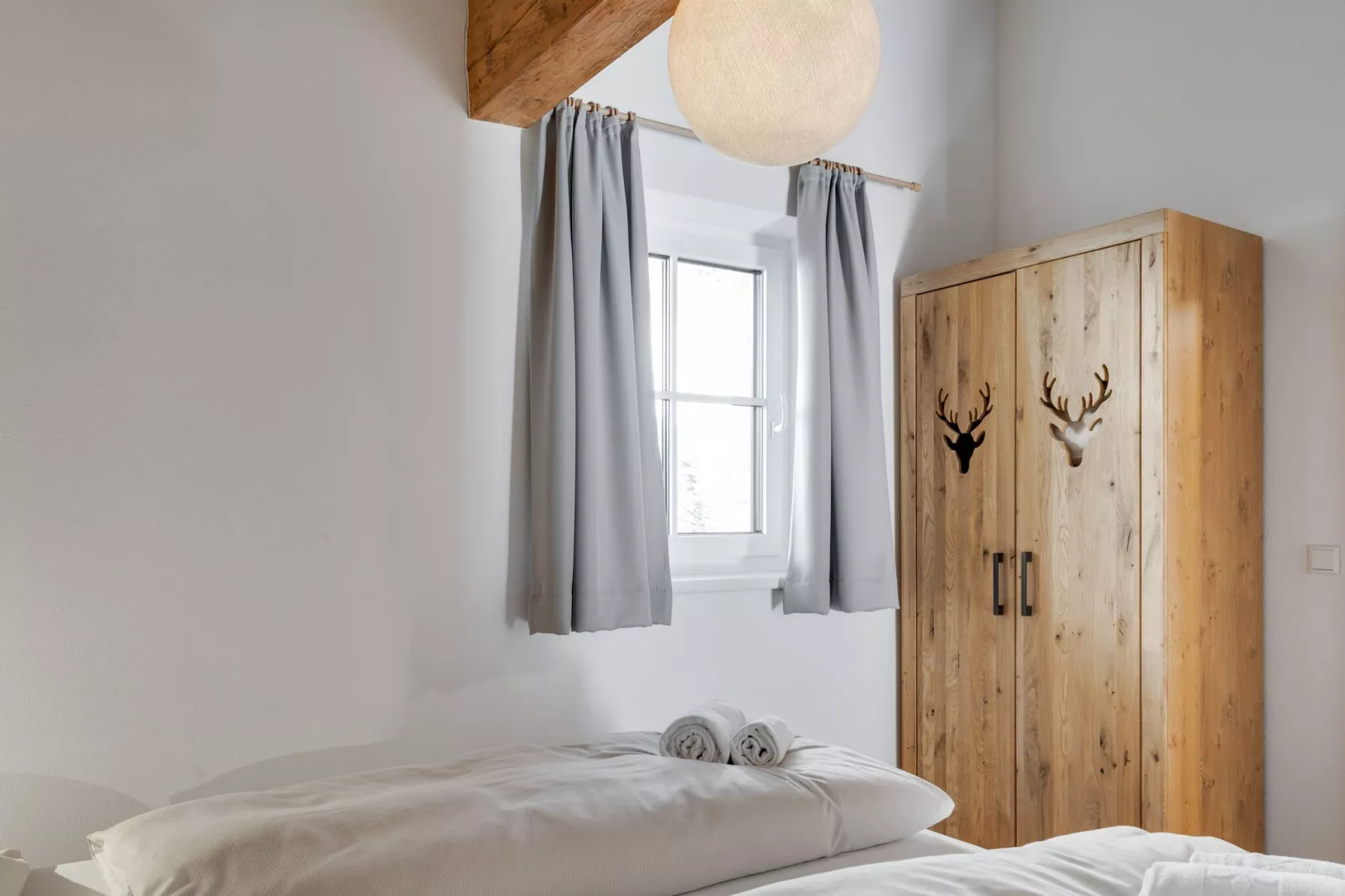 Tauernlodge Mühlbach 2B-Bedroom