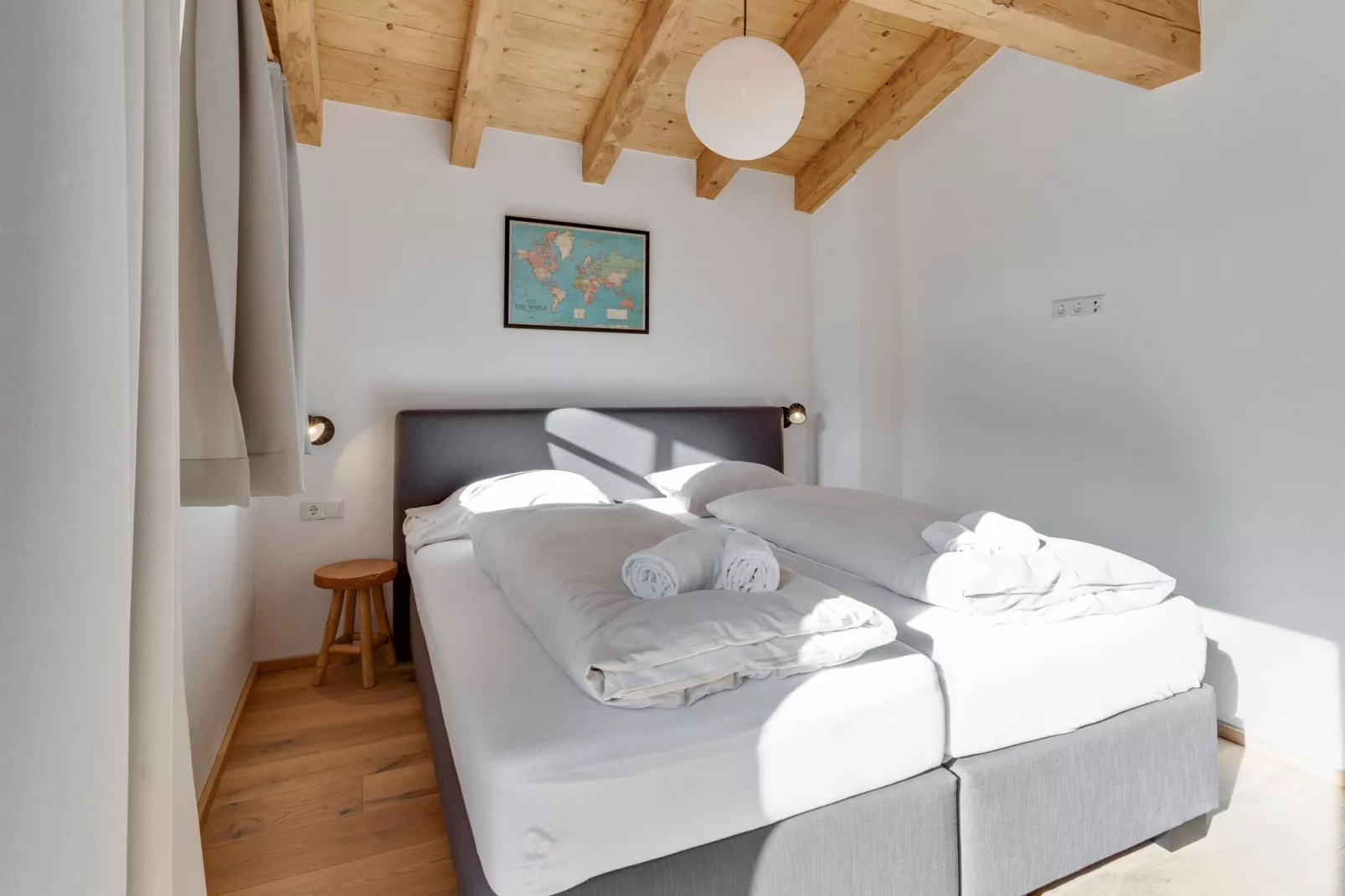 Tauernlodge Mühlbach 2B-Bedroom